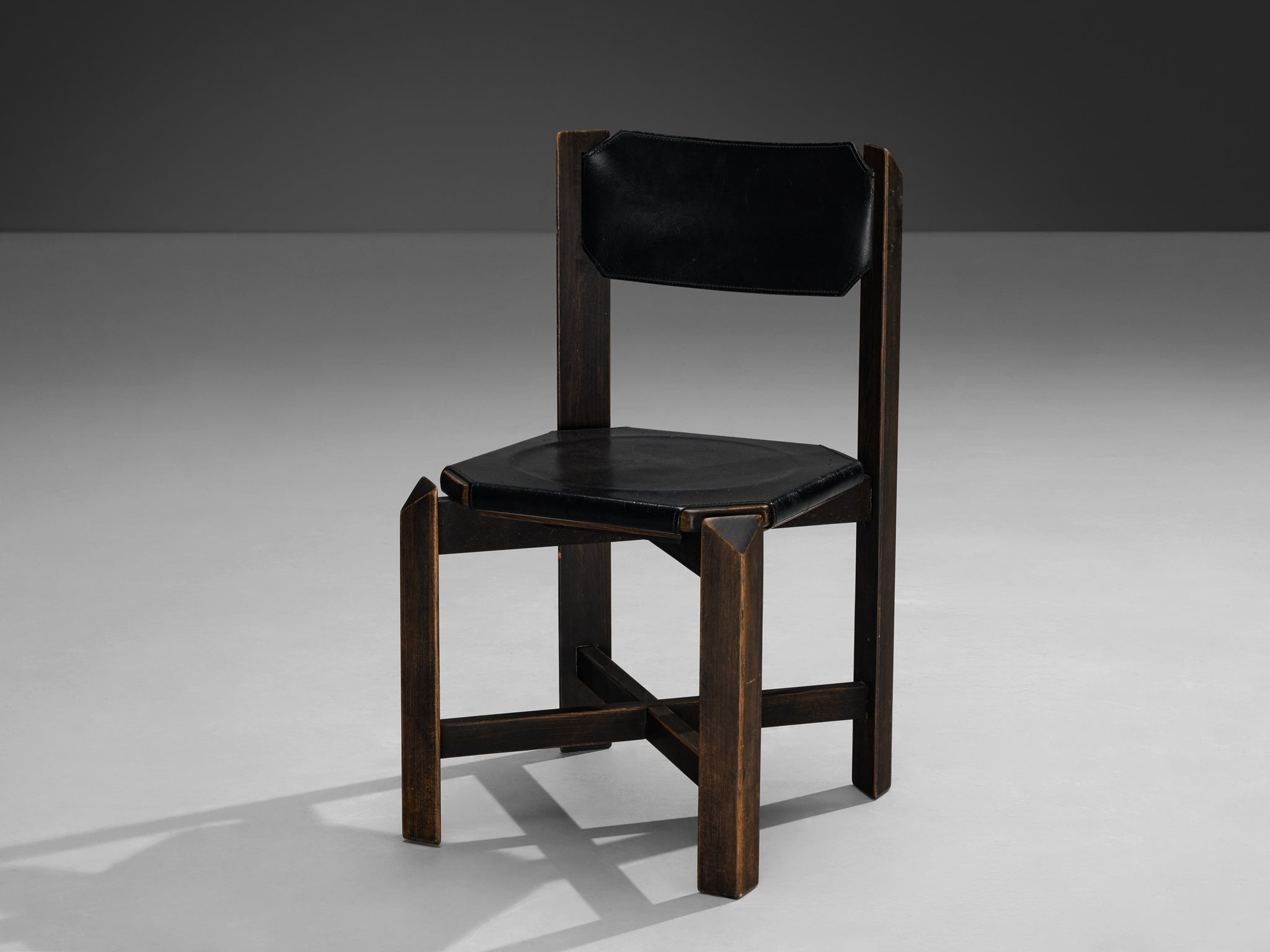 1970s Sturdy Dining Chair in Black Leather & Wood with Architectural Design seating Morentz