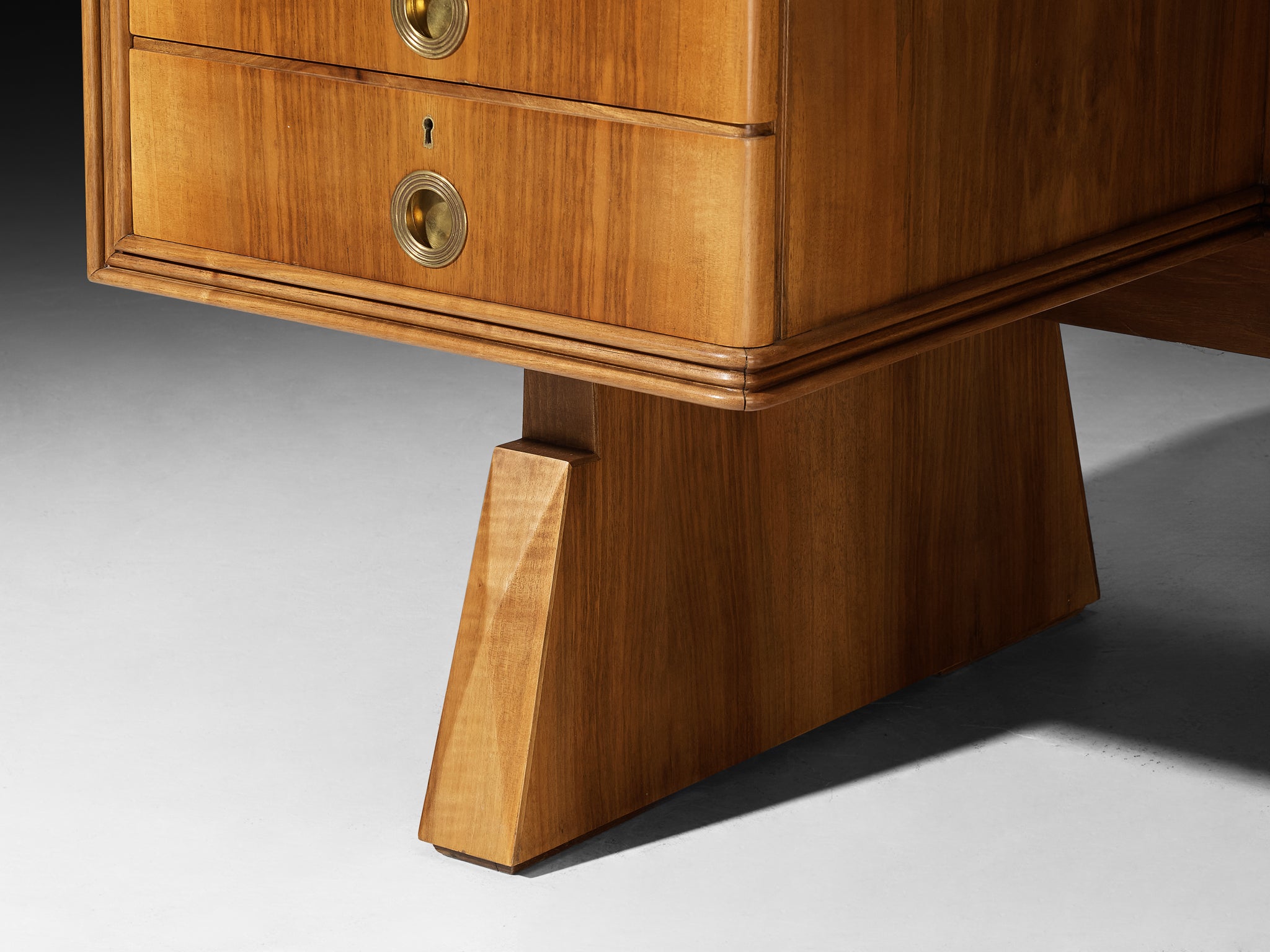 1950s Mid-Century Modern Italian Desk in Walnut and Brass Tables Morentz