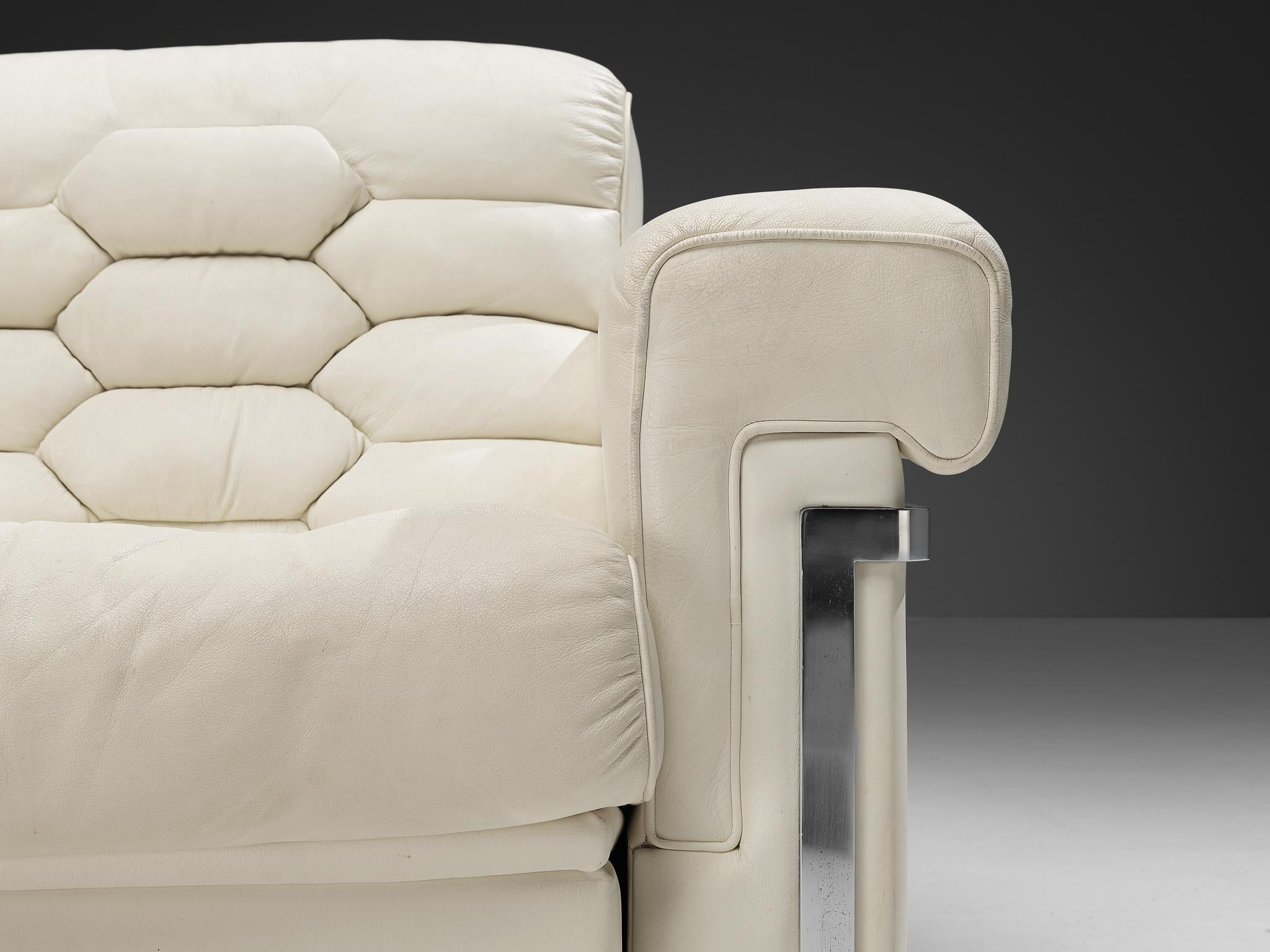 Robert Haussmann for De Sede 'DS-P' Pair of Lounge Chairs in White Leather seating Morentz