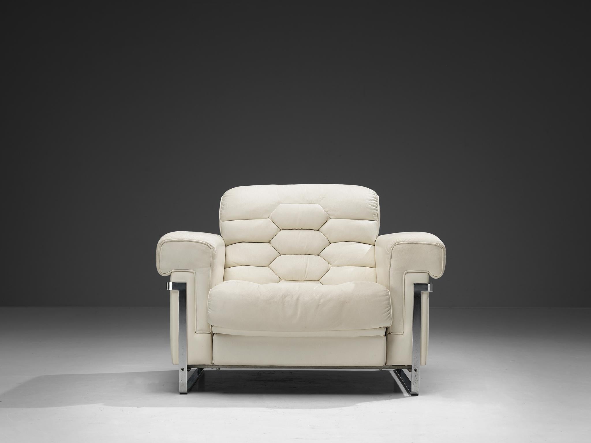 Robert Haussmann for De Sede 'DS-P' Pair of Lounge Chairs in White Leather seating Morentz