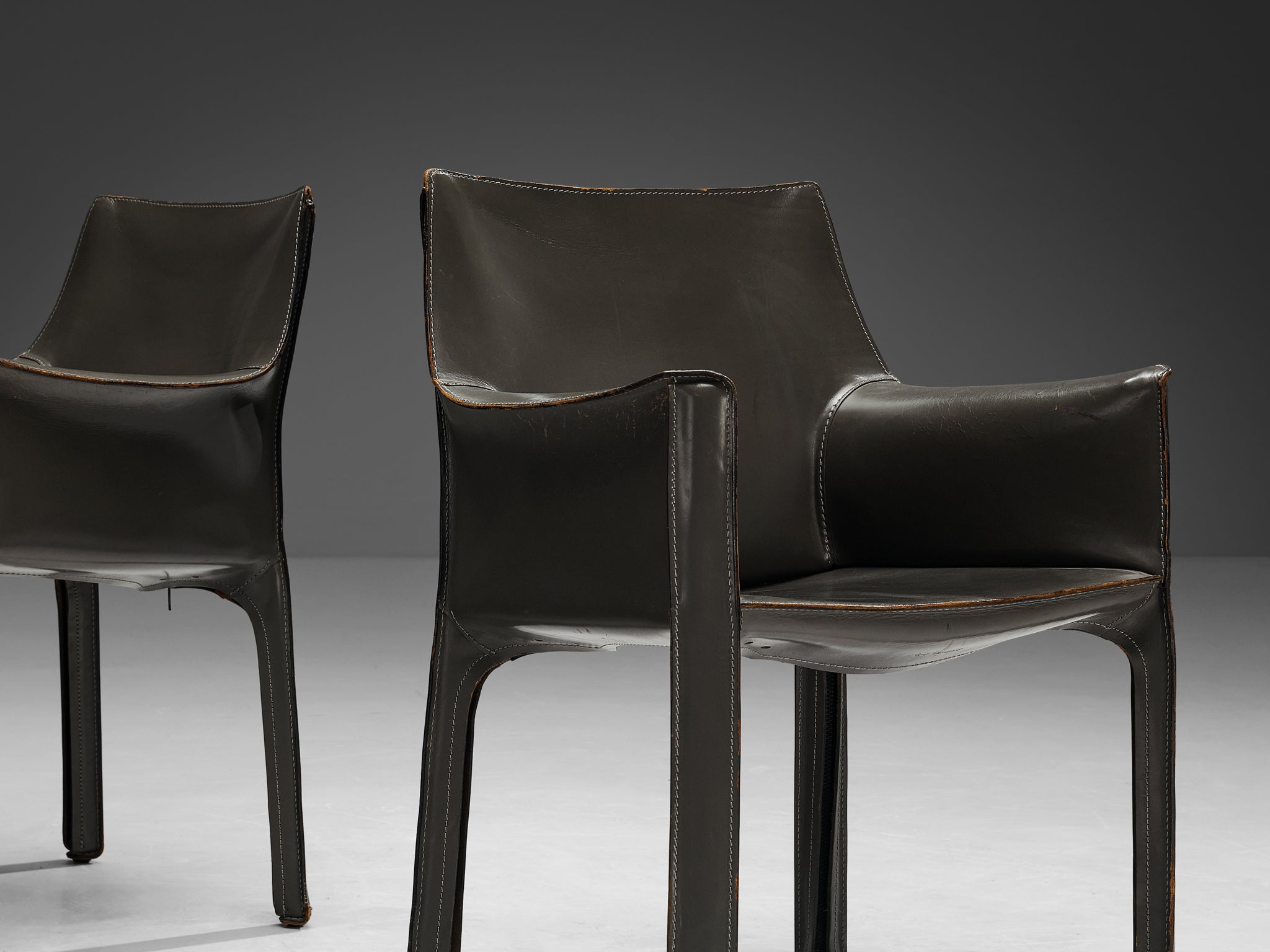Mario Bellini for Cassina CAB 413 Set of Six Dining Chairs in Grey Leather Seating Morentz