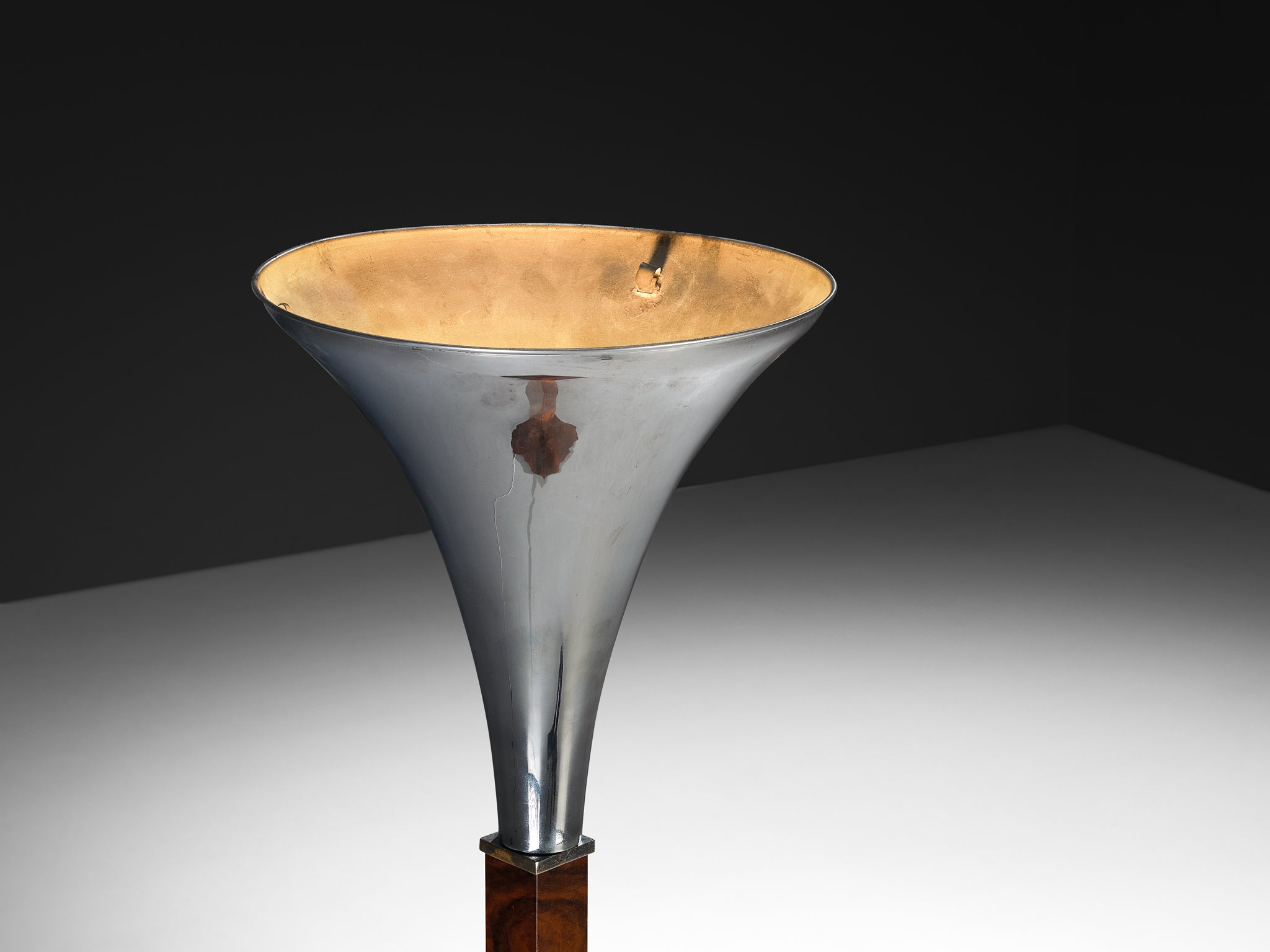 Italian Art Deco Floor Lamp in Walnut and Metal Lighting Morentz