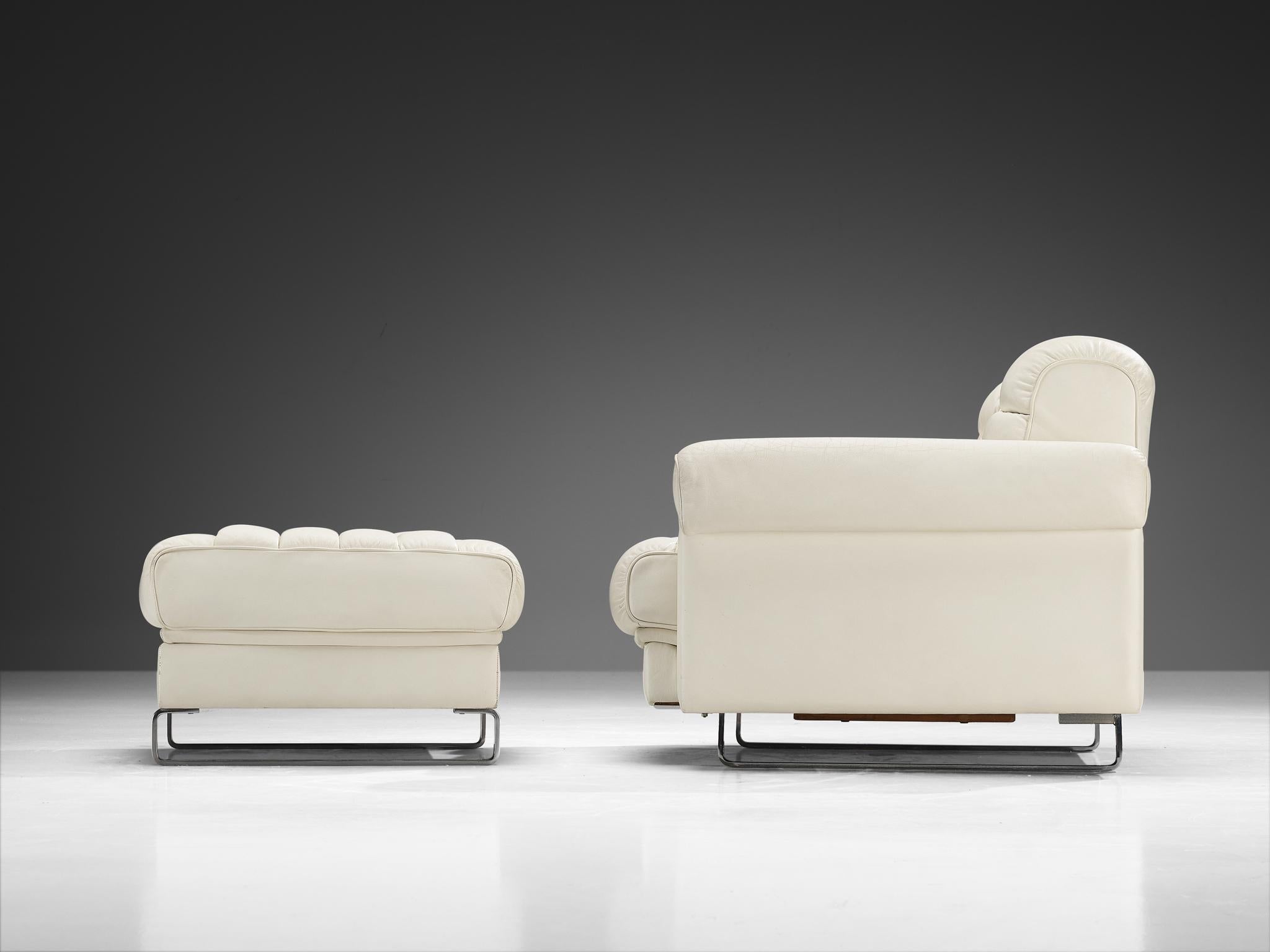 Robert Haussmann for De Sede 'DS-P' Lounge Chair with Ottoman in Leather seating Morentz