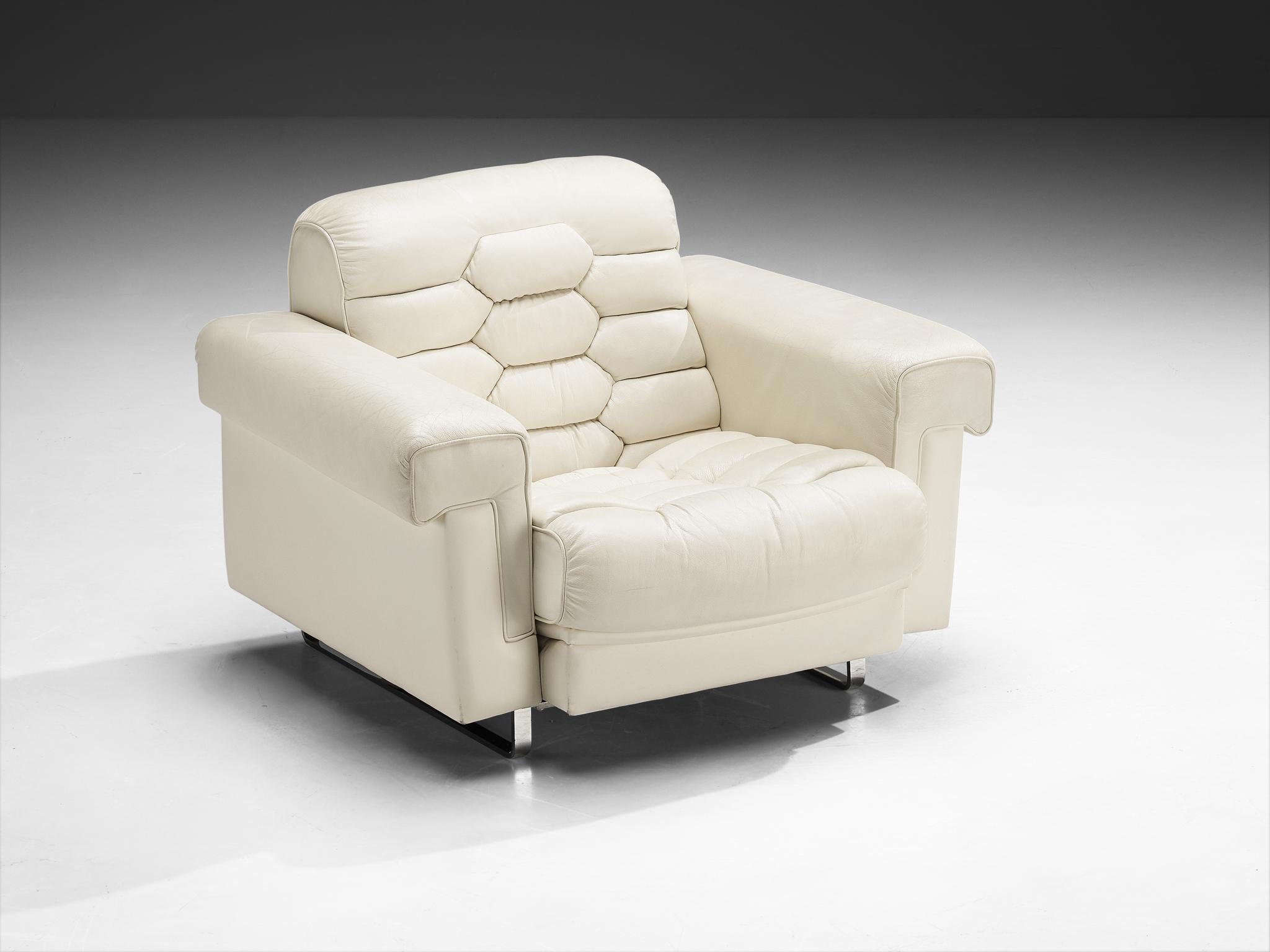 Robert Haussmann for De Sede 'DS-P' Lounge Chair with Ottoman in Leather seating Morentz