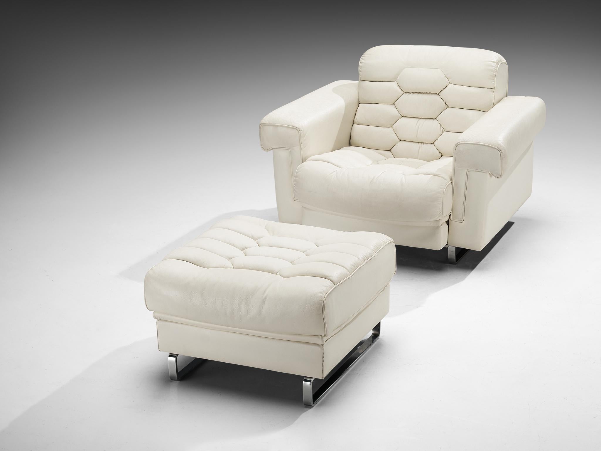 Robert Haussmann for De Sede 'DS-P' Lounge Chair with Ottoman in Leather seating Morentz