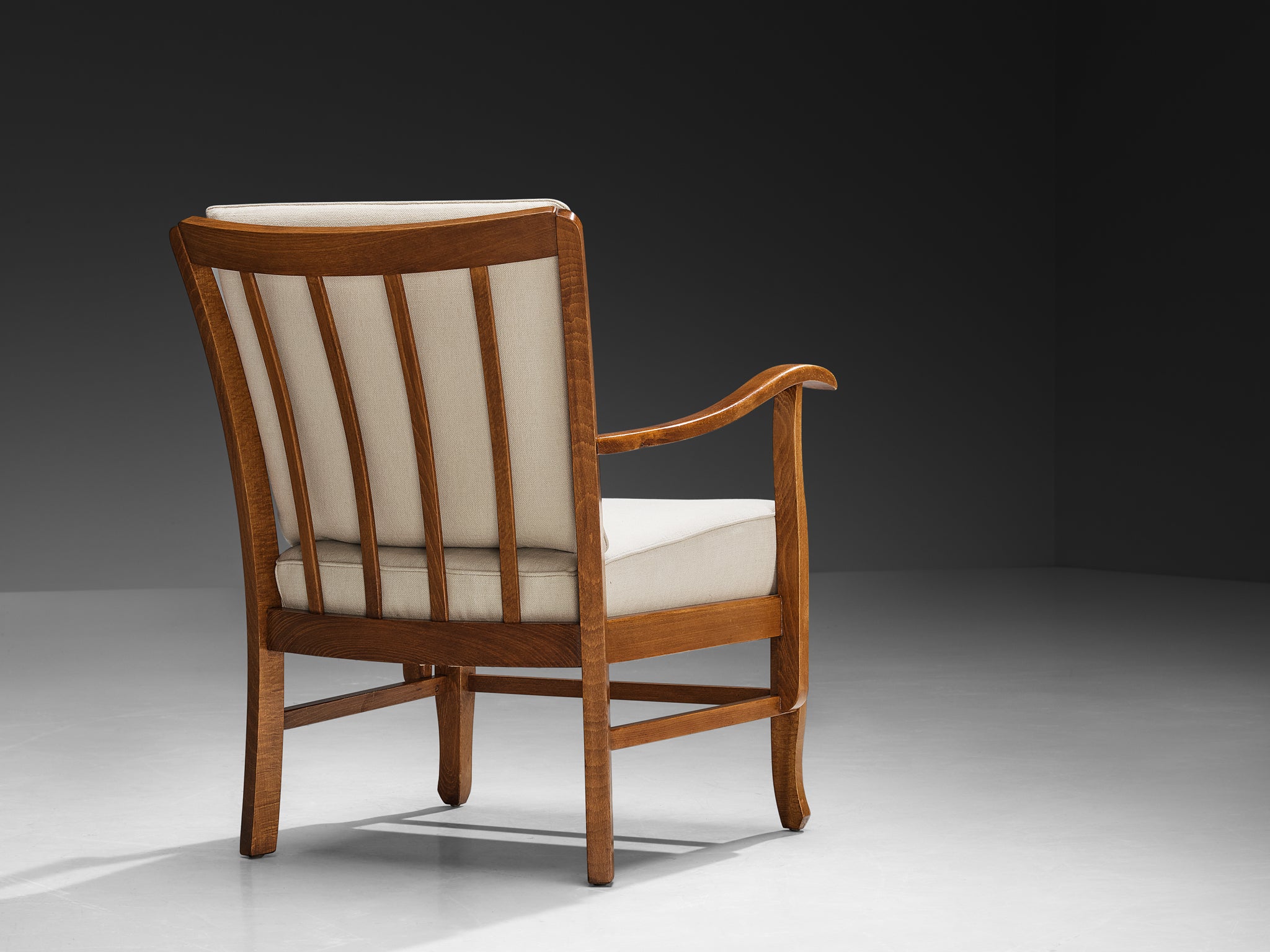 Armchair in Solid Wood and Neutral Cushions Seating Morentz