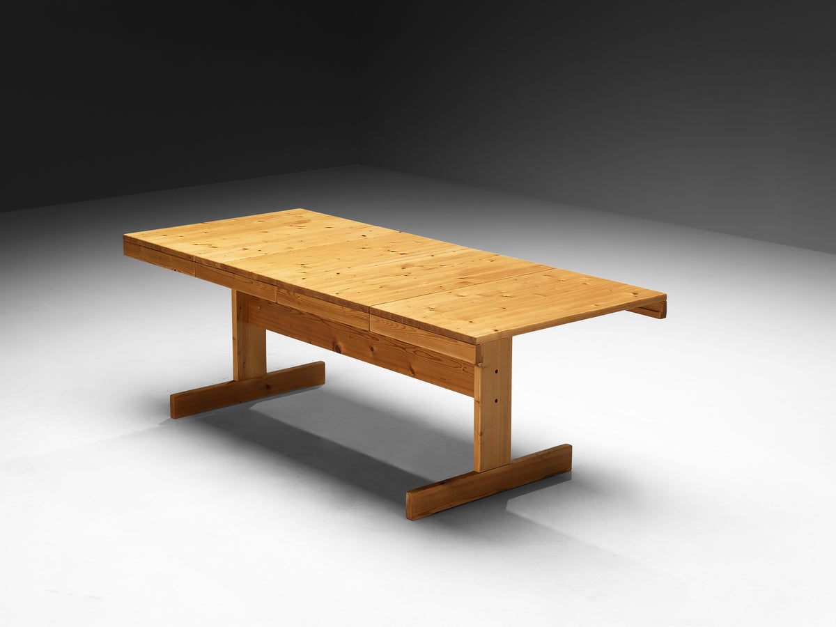Extendable Dining Table with Trestle Base in Solid Pine Wood Tables Morentz