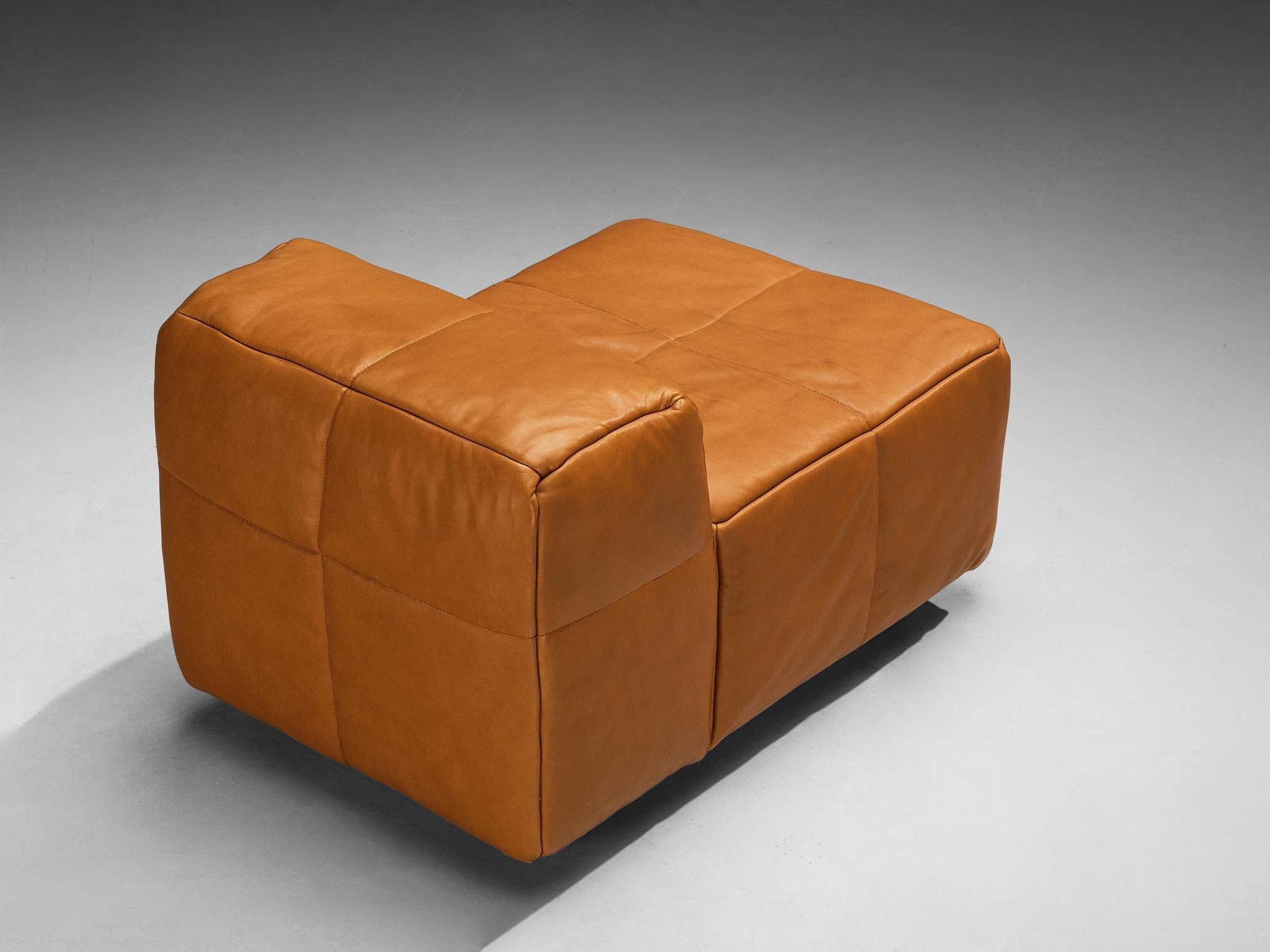 Hans Hopfer for Wiener Werkstätte Castell Lounge Chair in Cognac Leather seating Morentz