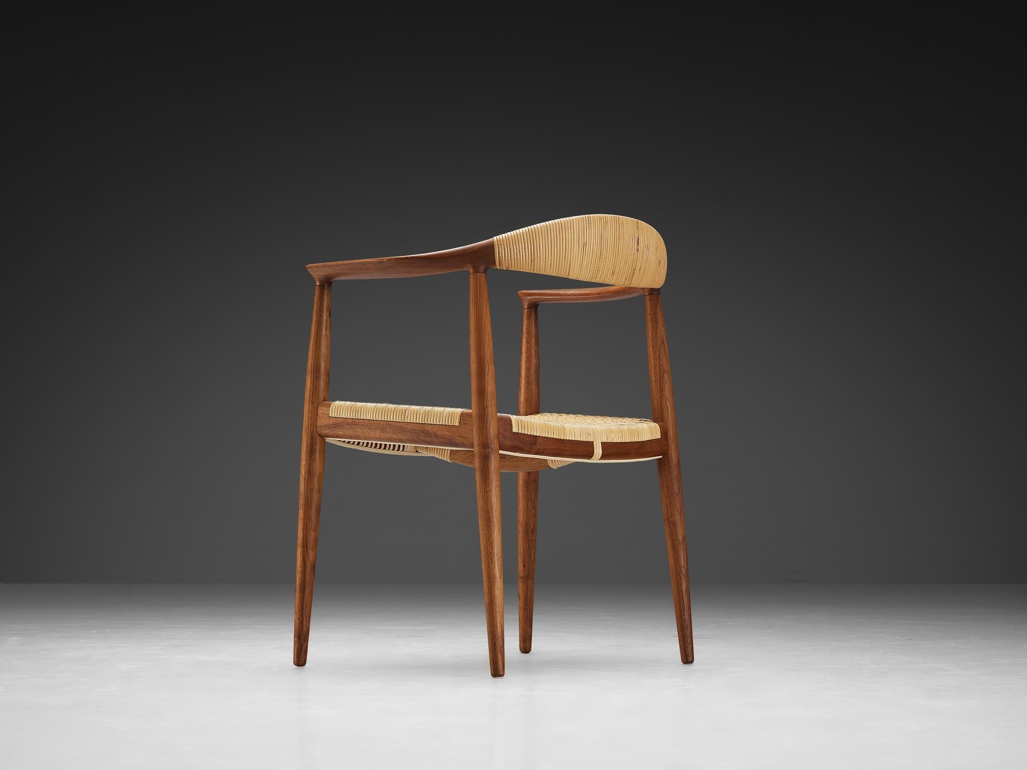 Hans J. Wegner 'The Chair/Round Chair' Dining Chairs in Teak and Cane seating Morentz