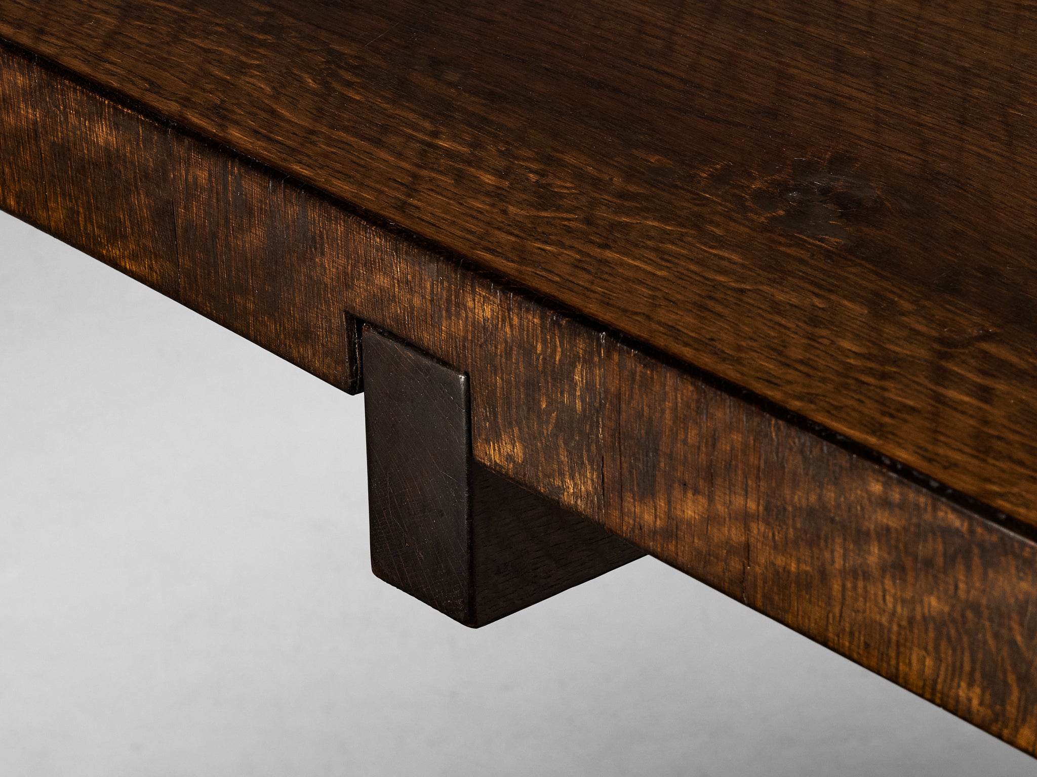 Giuseppe Rivadossi Dining Table in Oak with Cross Shaped Double Base Tables Morentz