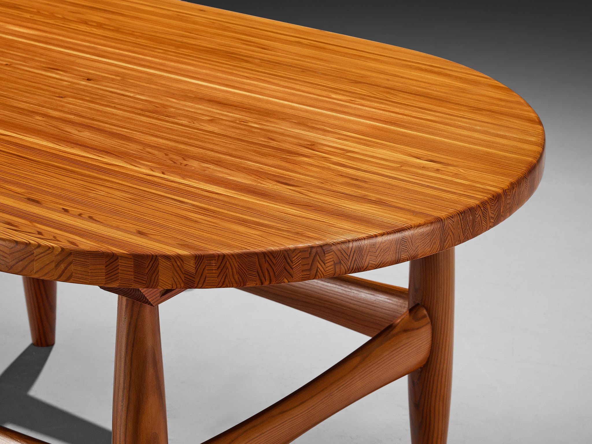 Rare Sergio Rodrigues for ISA Bergamo 'Sheriff' Coffee Table in Solid Pine Tables Morentz