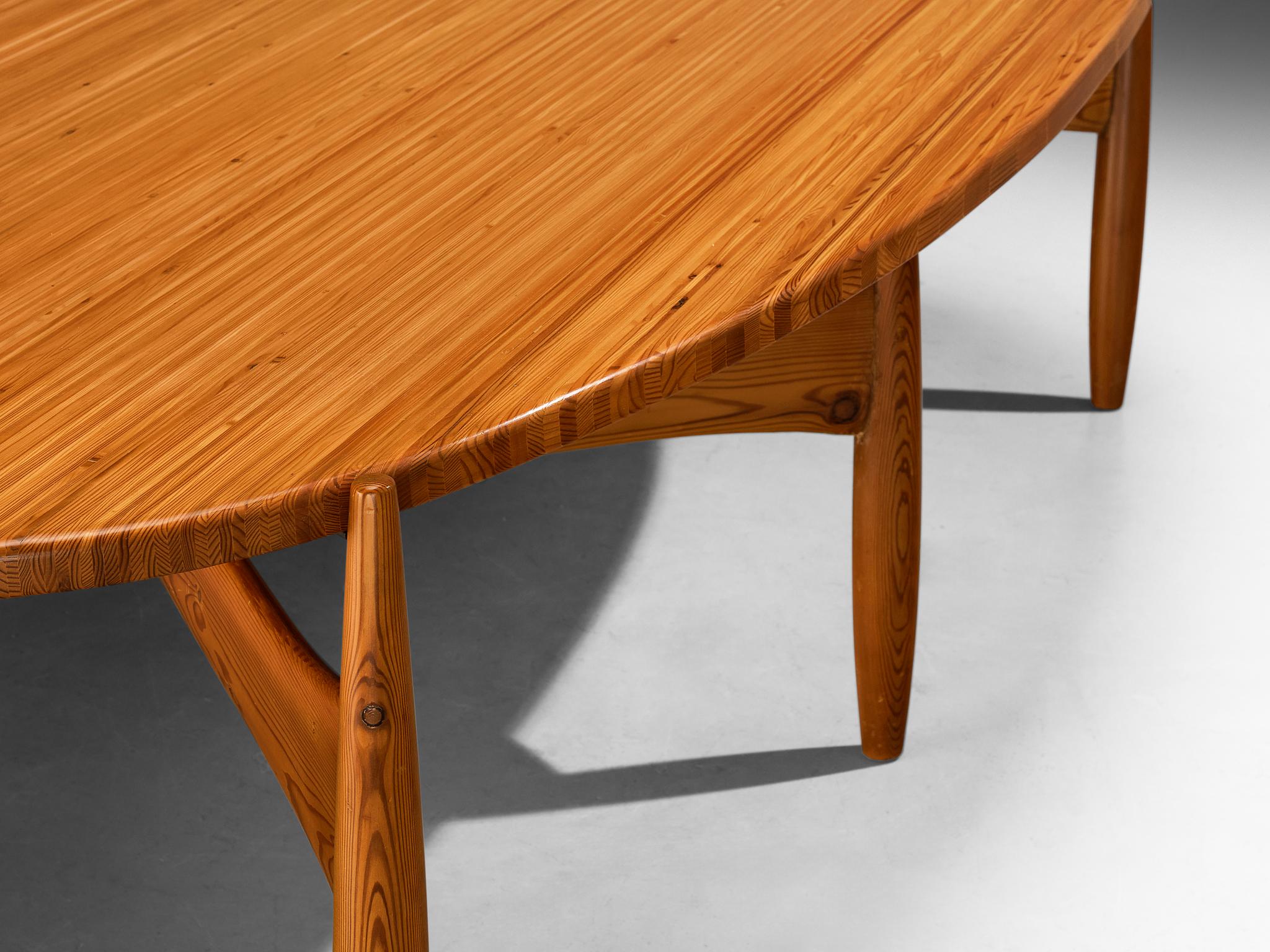 Rare Sergio Rodrigues for ISA Bergamo 'Sheriff' Dining Table in Solid Pine tables Morentz