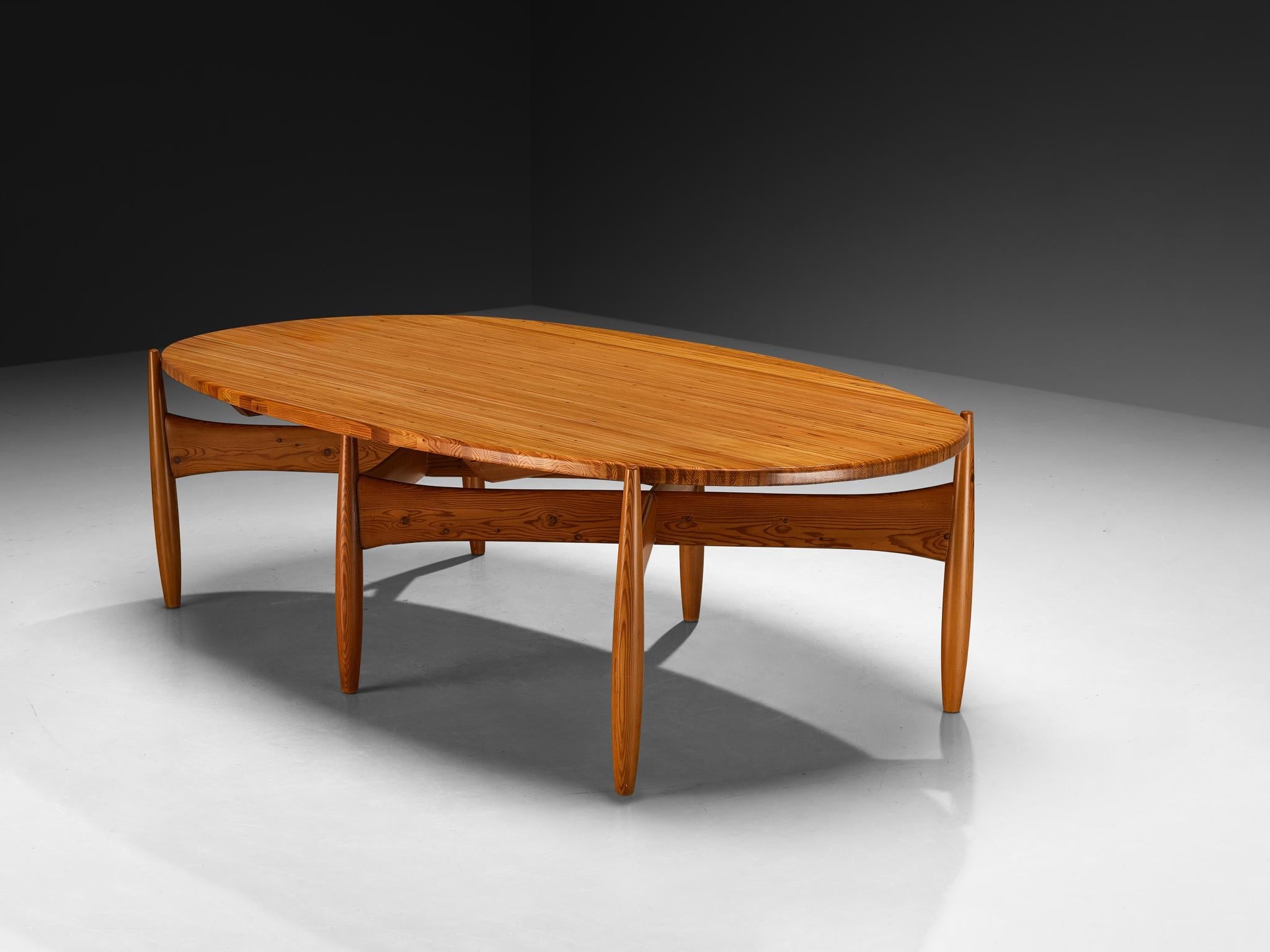 Rare Sergio Rodrigues for ISA Bergamo 'Sheriff' Dining Table in Solid Pine tables Morentz