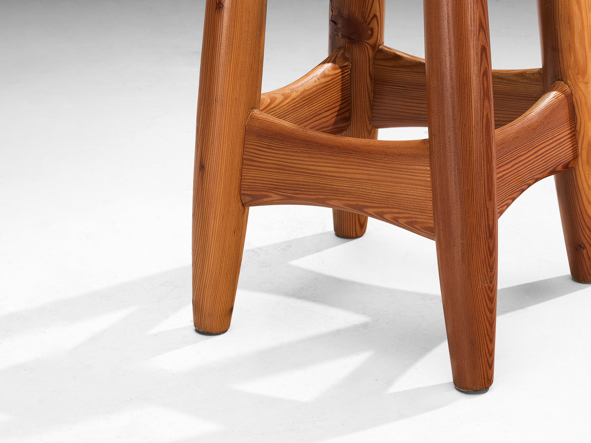 Rare Sergio Rodrigues for ISA Bergamo 'Sheriff' Barstool in Solid Pine Seating Morentz