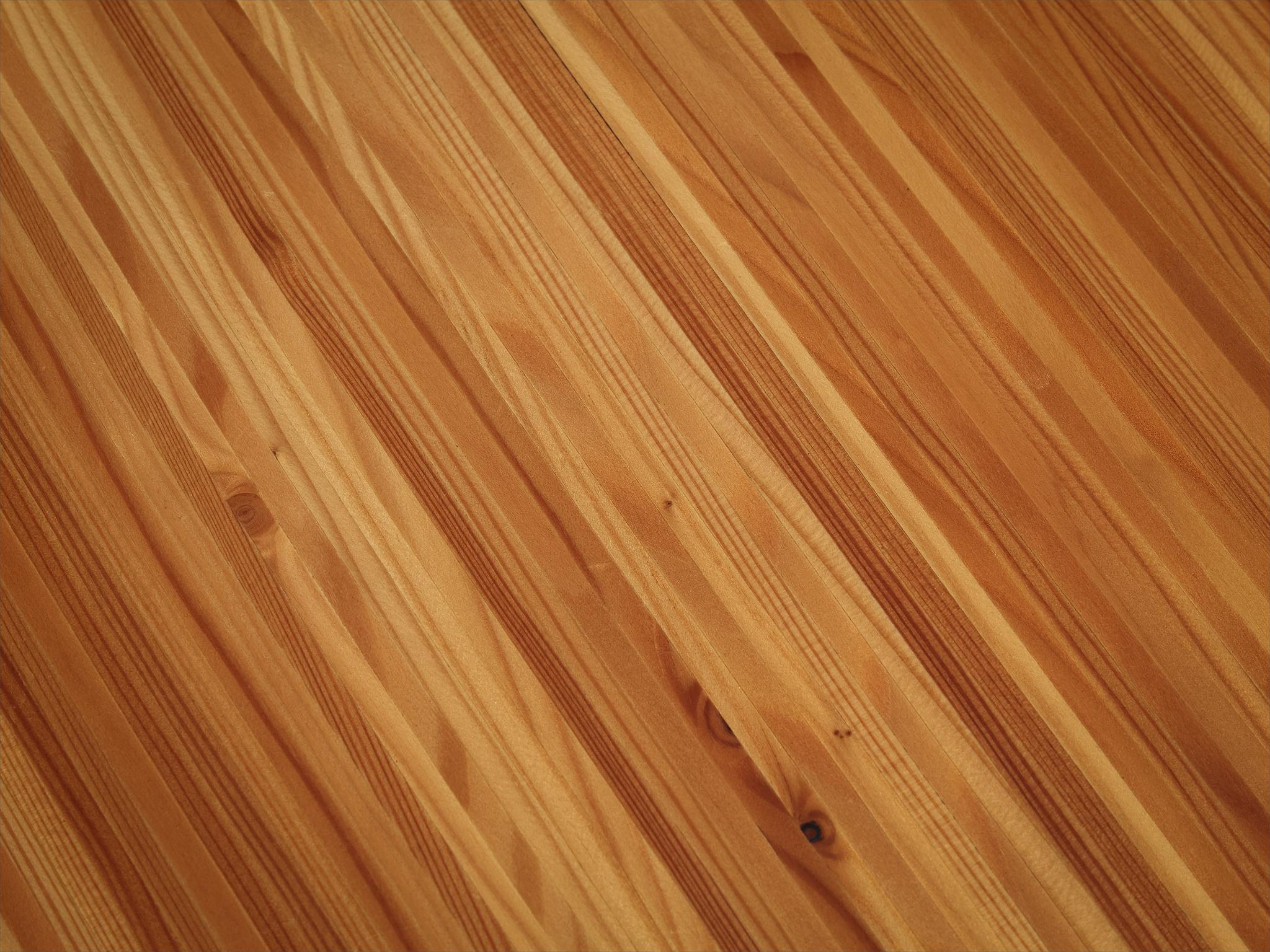 Rare Sergio Rodrigues for ISA Bergamo 'Sheriff' Side Table in Solid Pine tables Morentz