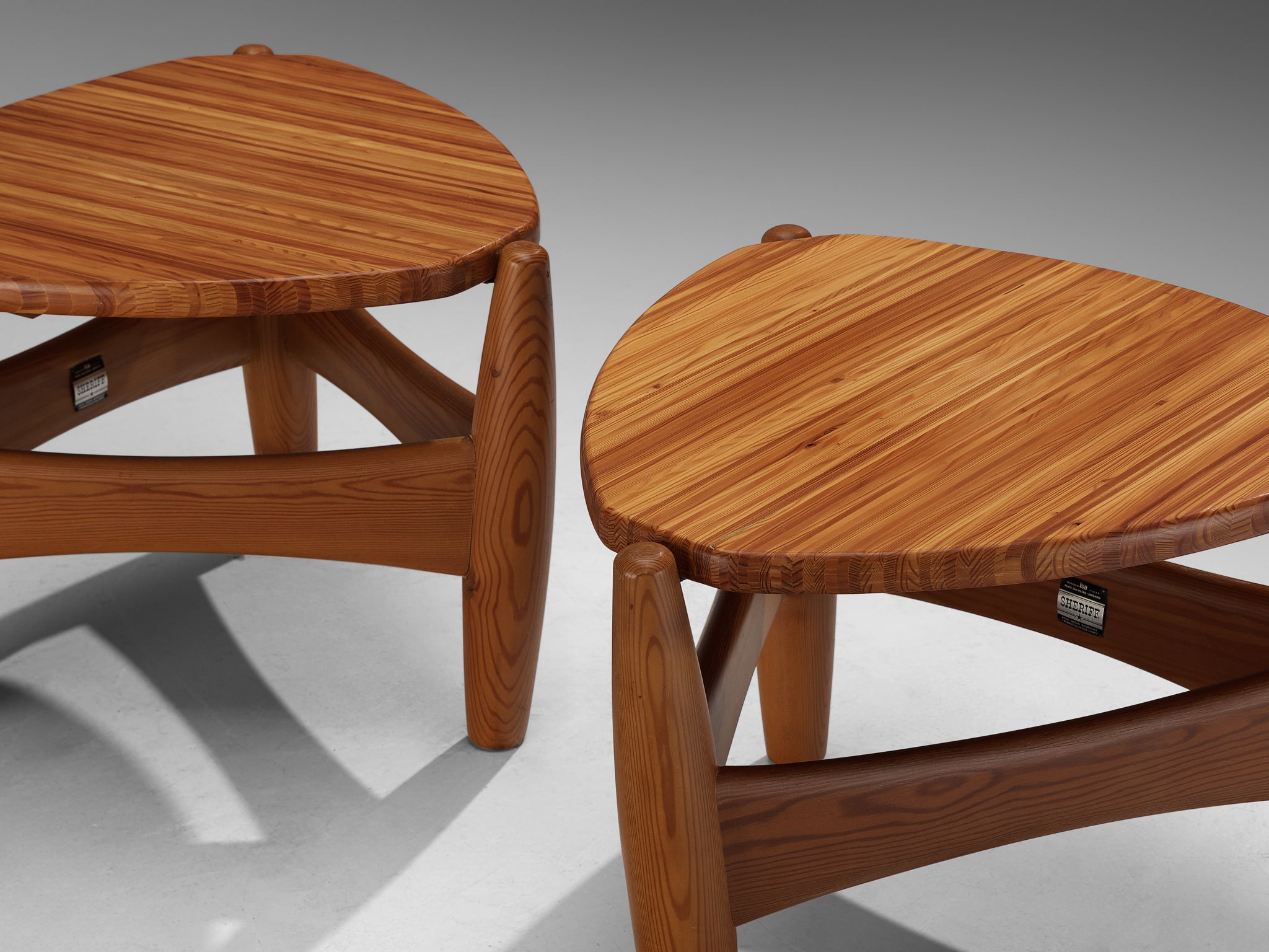 Rare Sergio Rodrigues for ISA Bergamo 'Sheriff' Side Tables in Solid Pine Tables Morentz