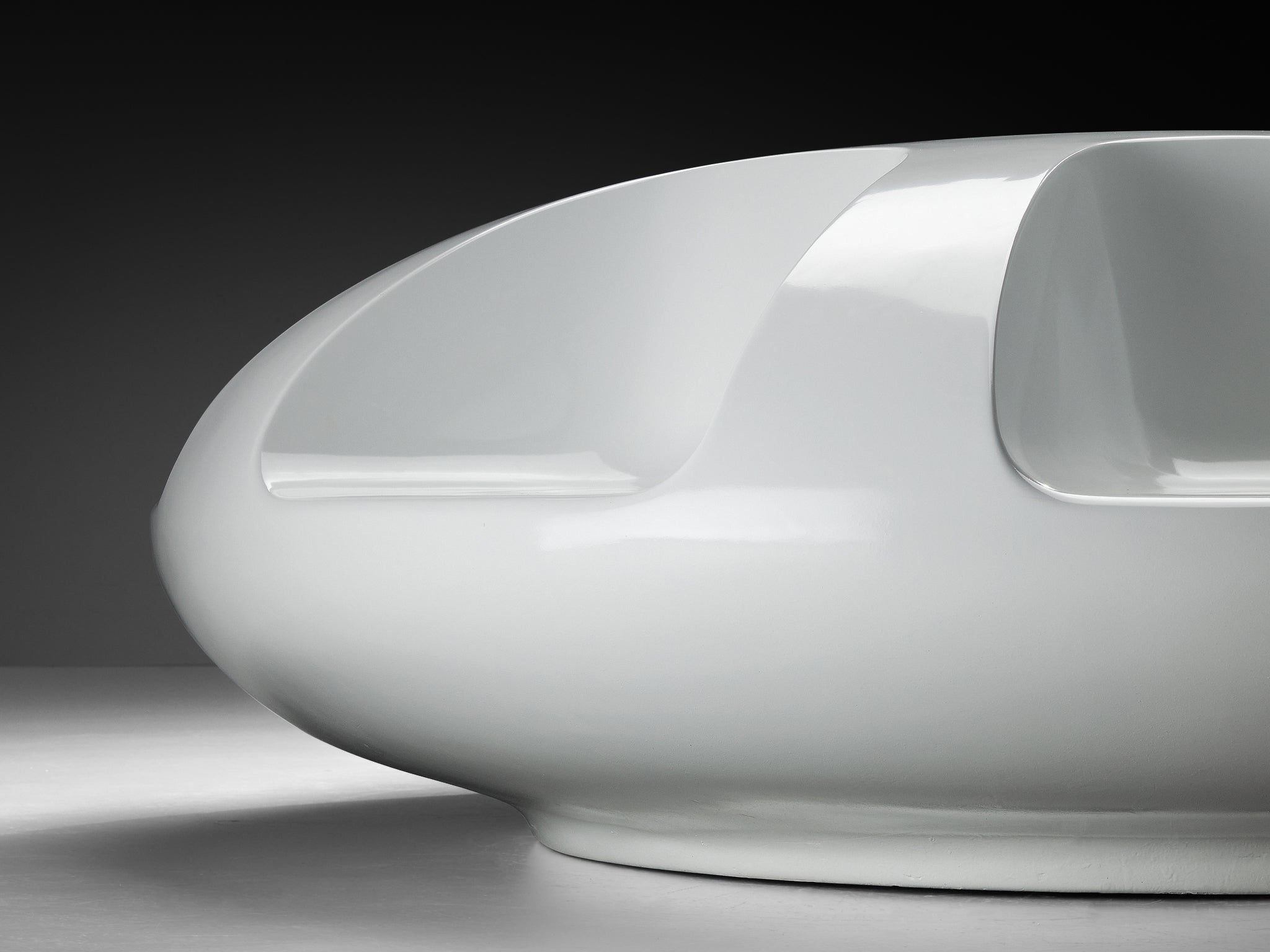 Elsie Crawford for Sintoform 'Carousel' Sofa Bench in Fiberglass