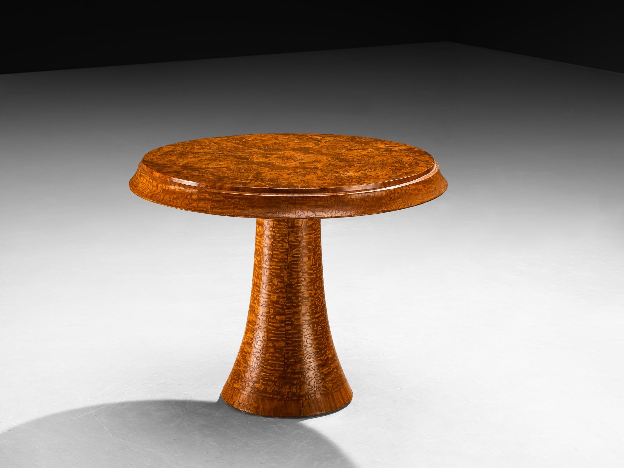 Art Deco Italian Side Table in Burl Wood tables Morentz
