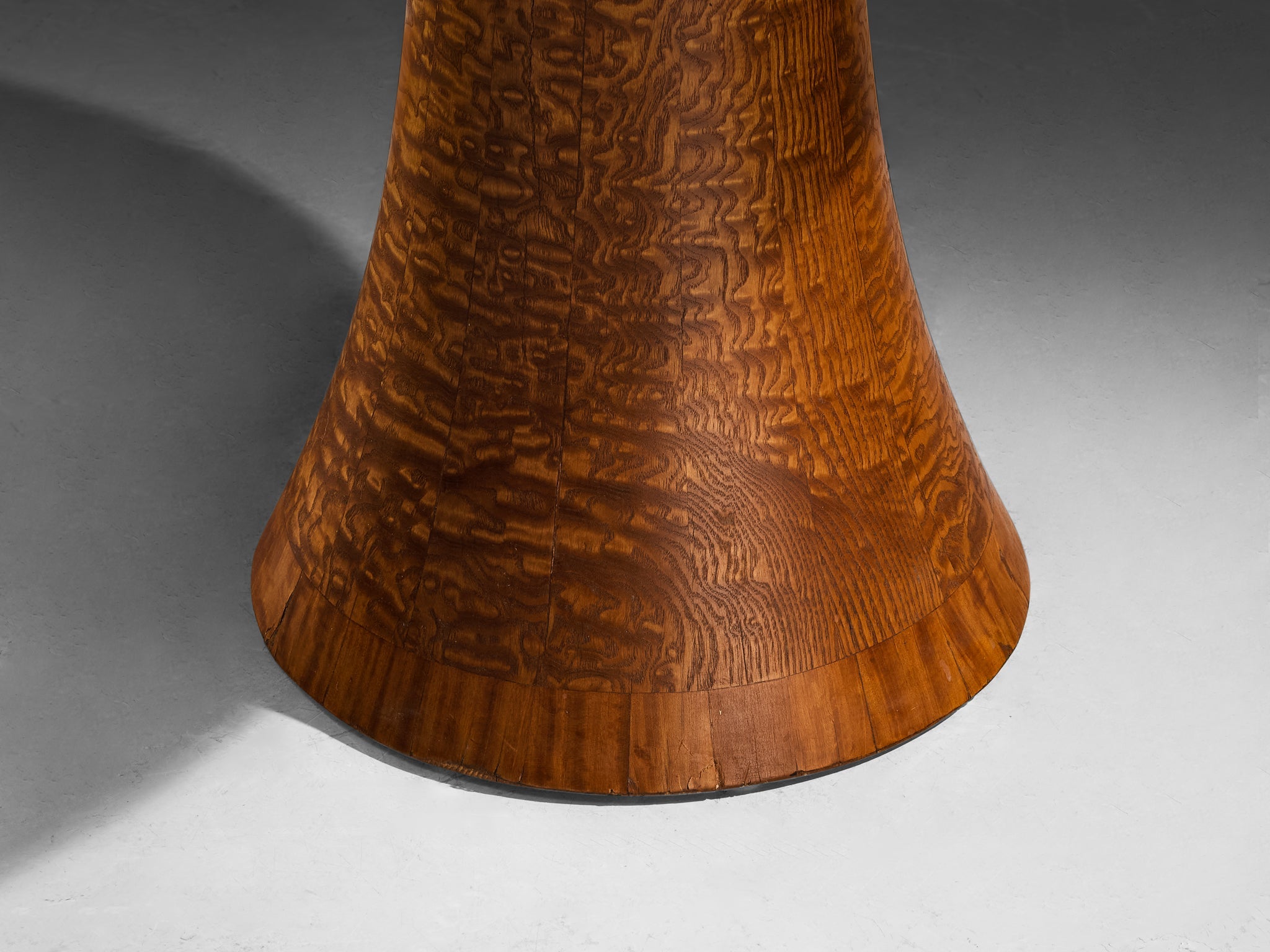 Art Deco Italian Side Table in Burl Wood tables Morentz