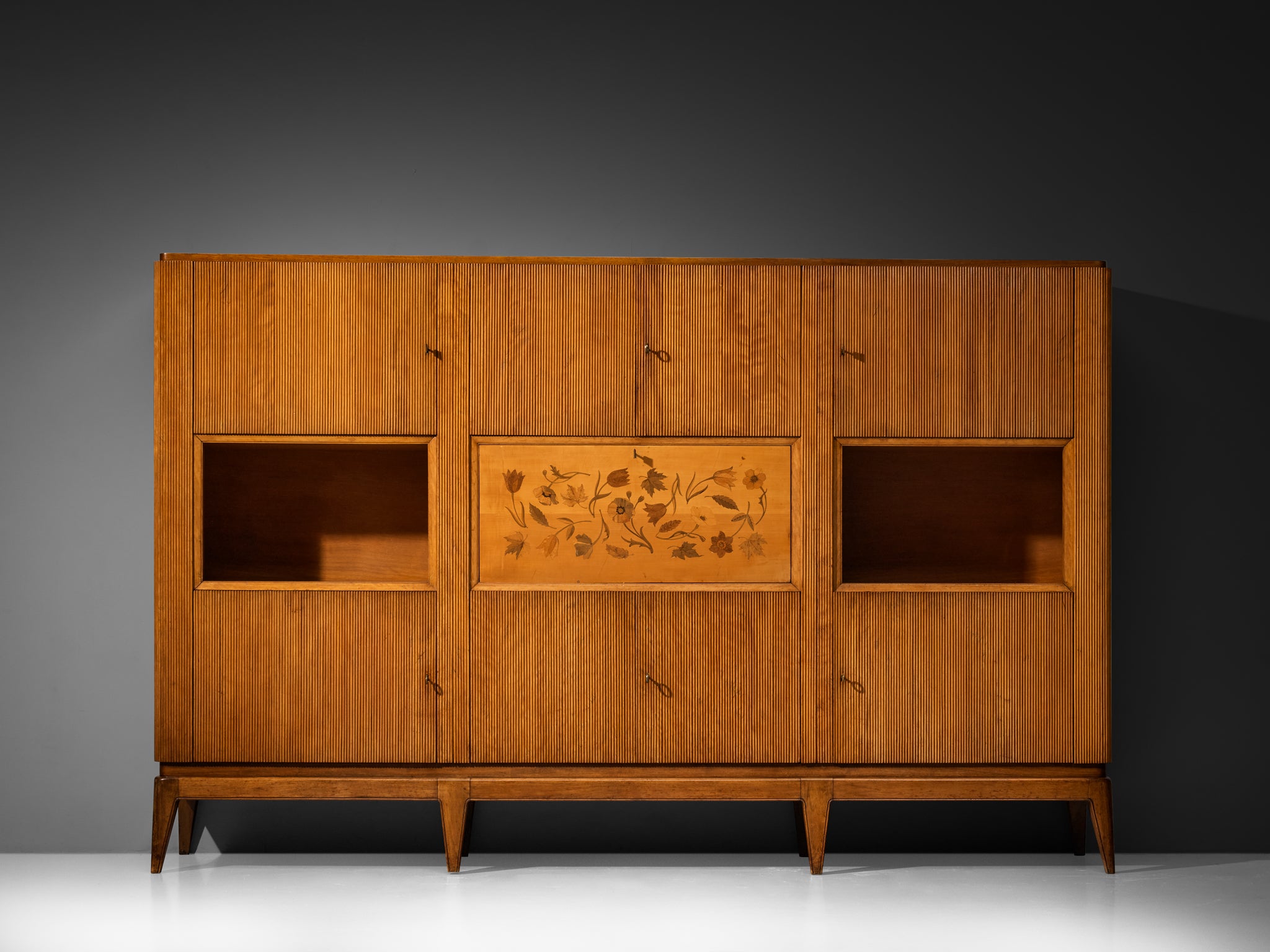 1950s Italian Mid-Century Modern Sideboard with Grissinato Carvings case pieces and storage cabinets Morentz