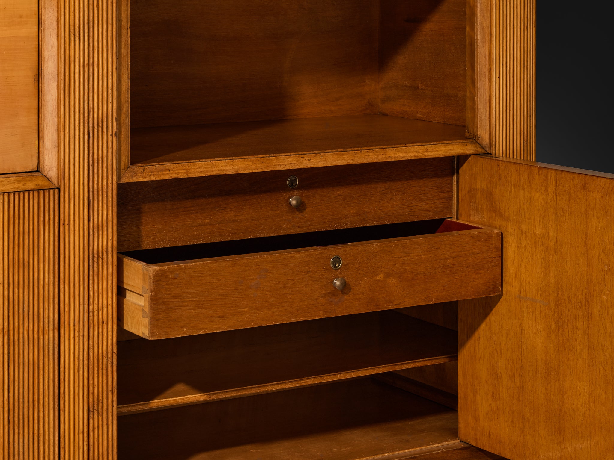 1950s Italian Mid-Century Modern Sideboard with Grissinato Carvings case pieces and storage cabinets Morentz