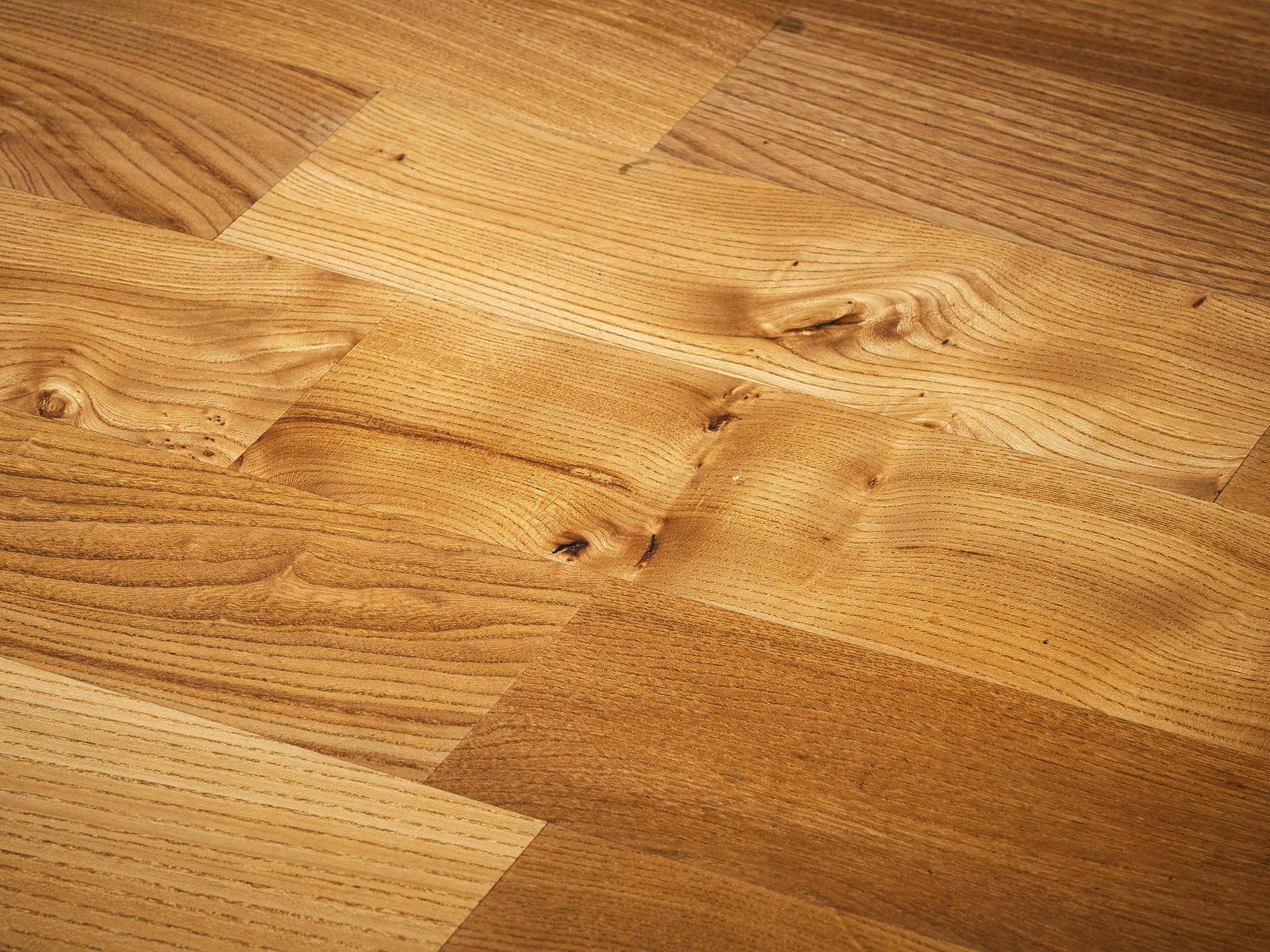 Atelier C. Demoyen Dining Table in Solid Elm tables Morentz