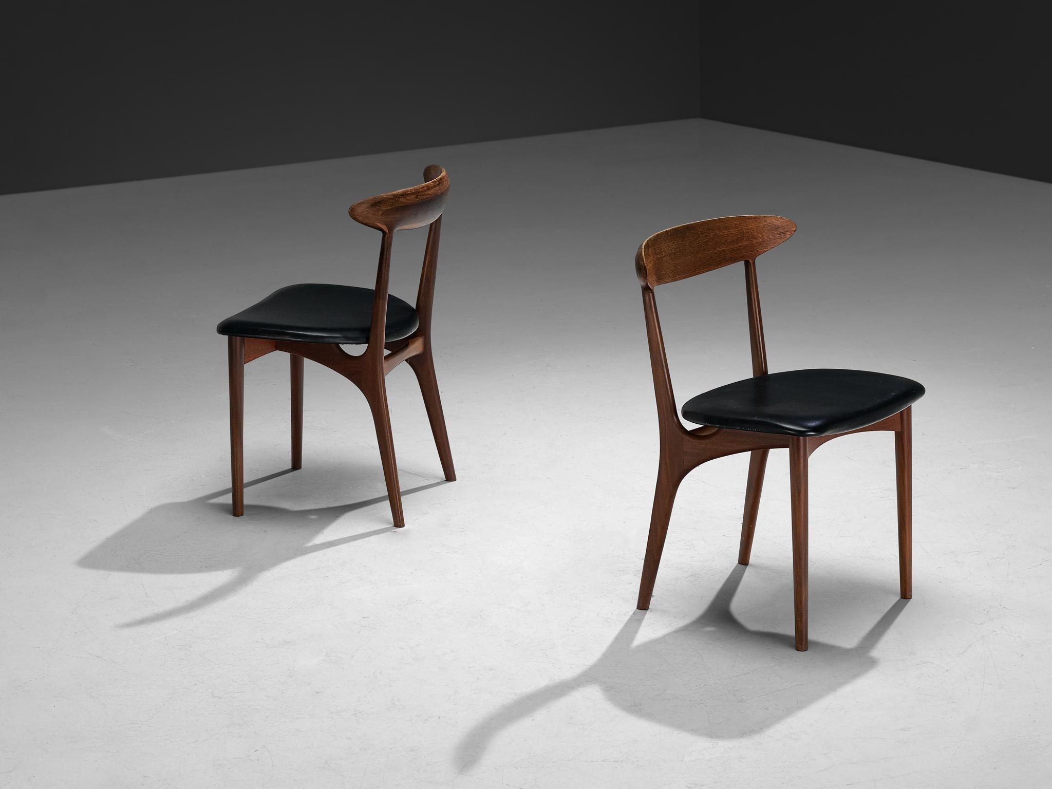 Kurt Østervig Set of Six Dining Chairs in Wood and Leatherette seating Morentz