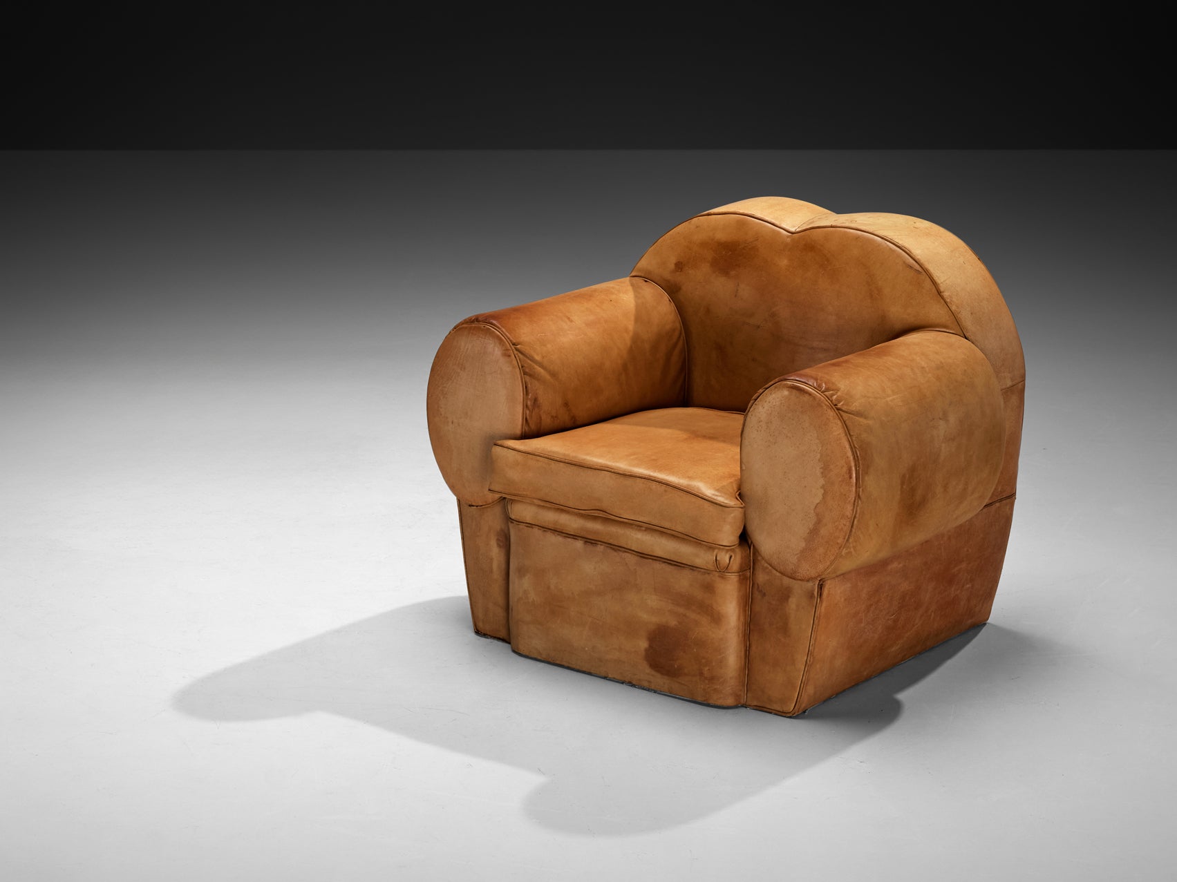 French Art Deco Pair of Lounge Chairs in Cognac Leather Seating Morentz