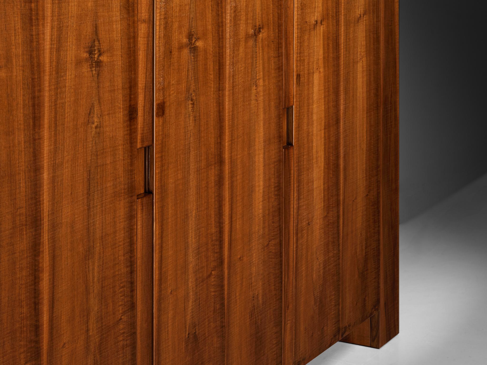Giuseppe Rivadossi for Officina Rivadossi Grand Wardrobe in Walnut case pieces and storage cabinets Morentz