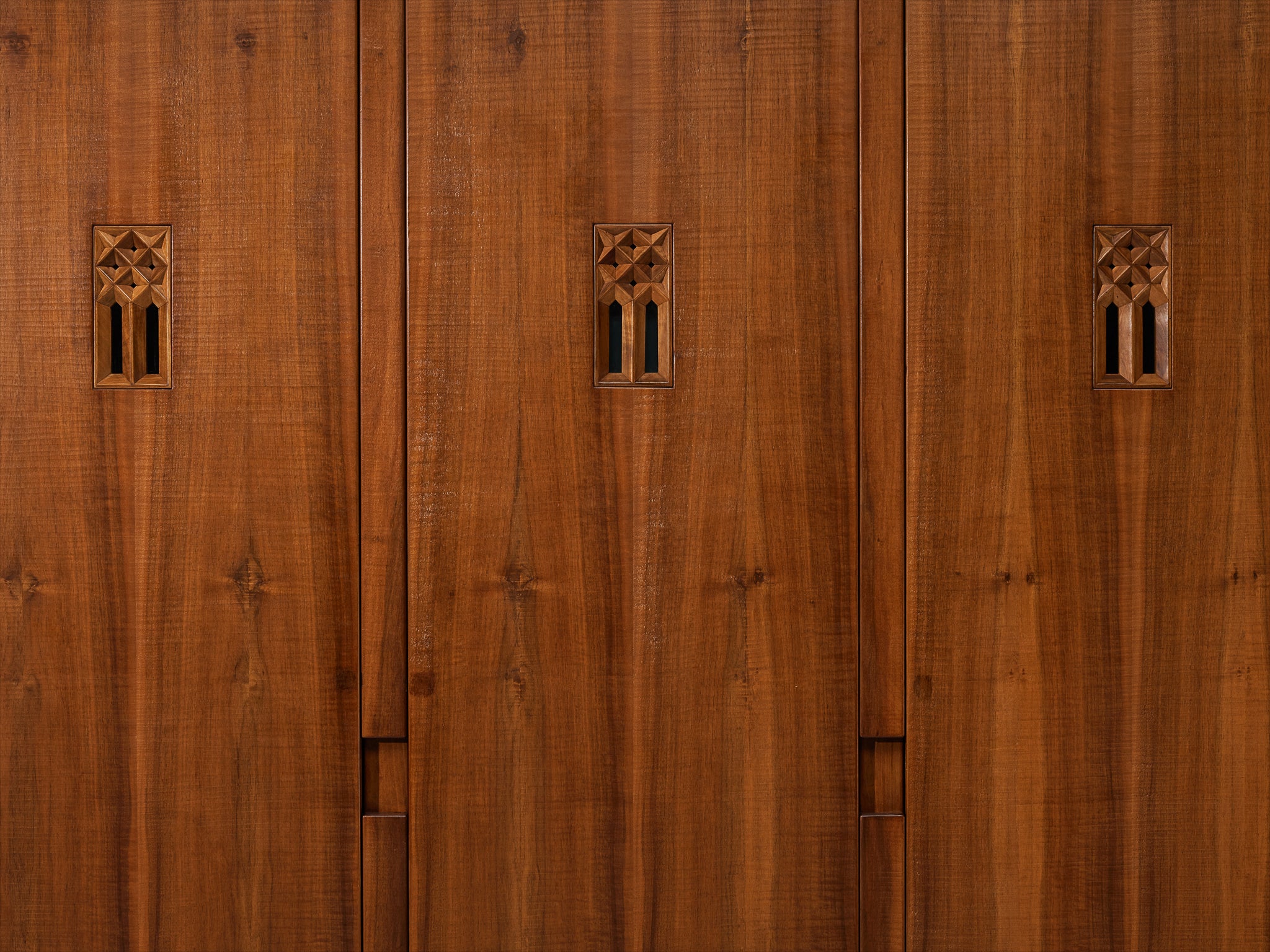 Giuseppe Rivadossi for Officina Rivadossi Grand Wardrobe in Walnut Case pieces and storage cabinets Morentz