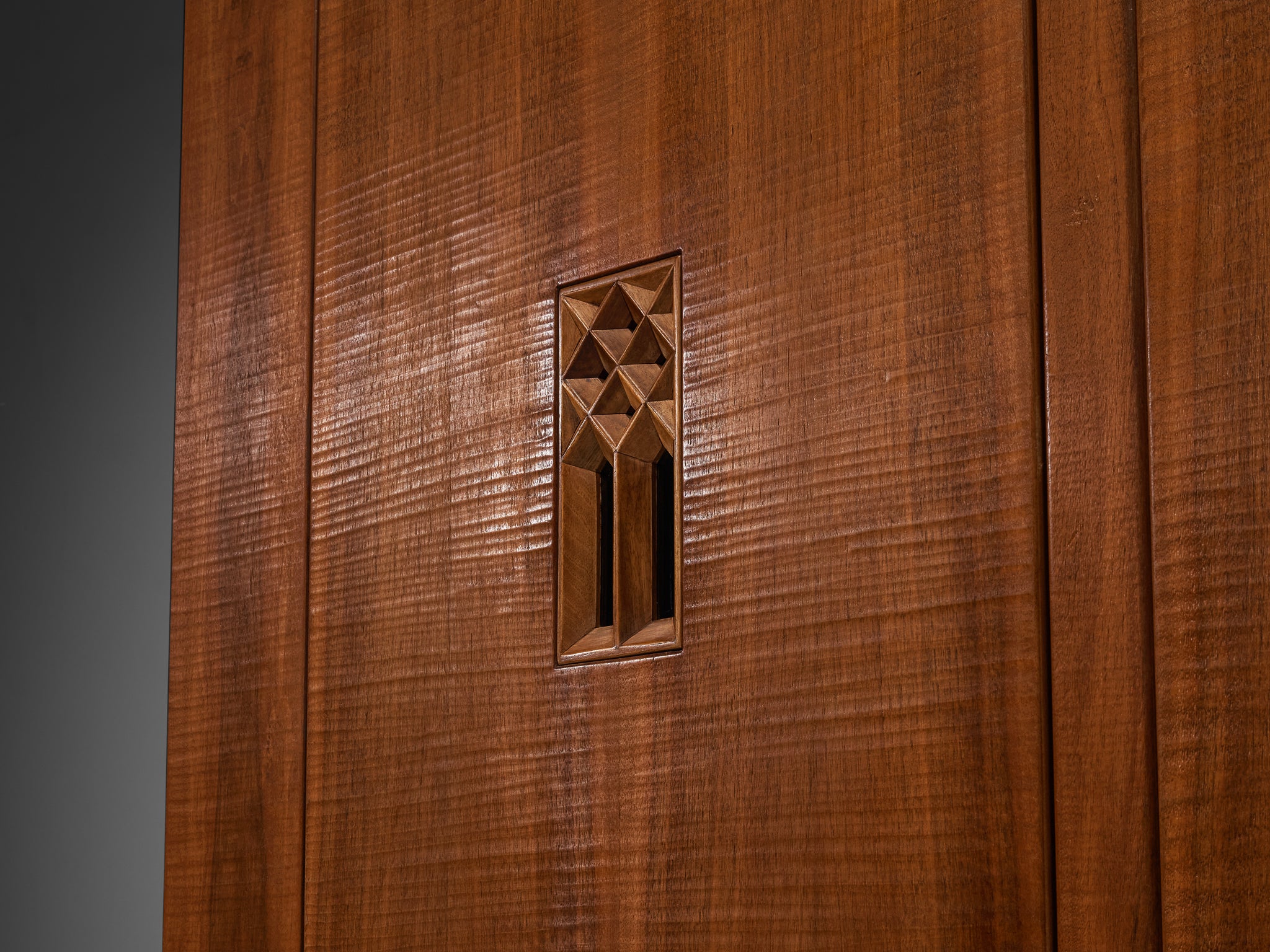 Giuseppe Rivadossi for Officina Rivadossi Grand Wardrobe in Walnut Case pieces and storage cabinets Morentz