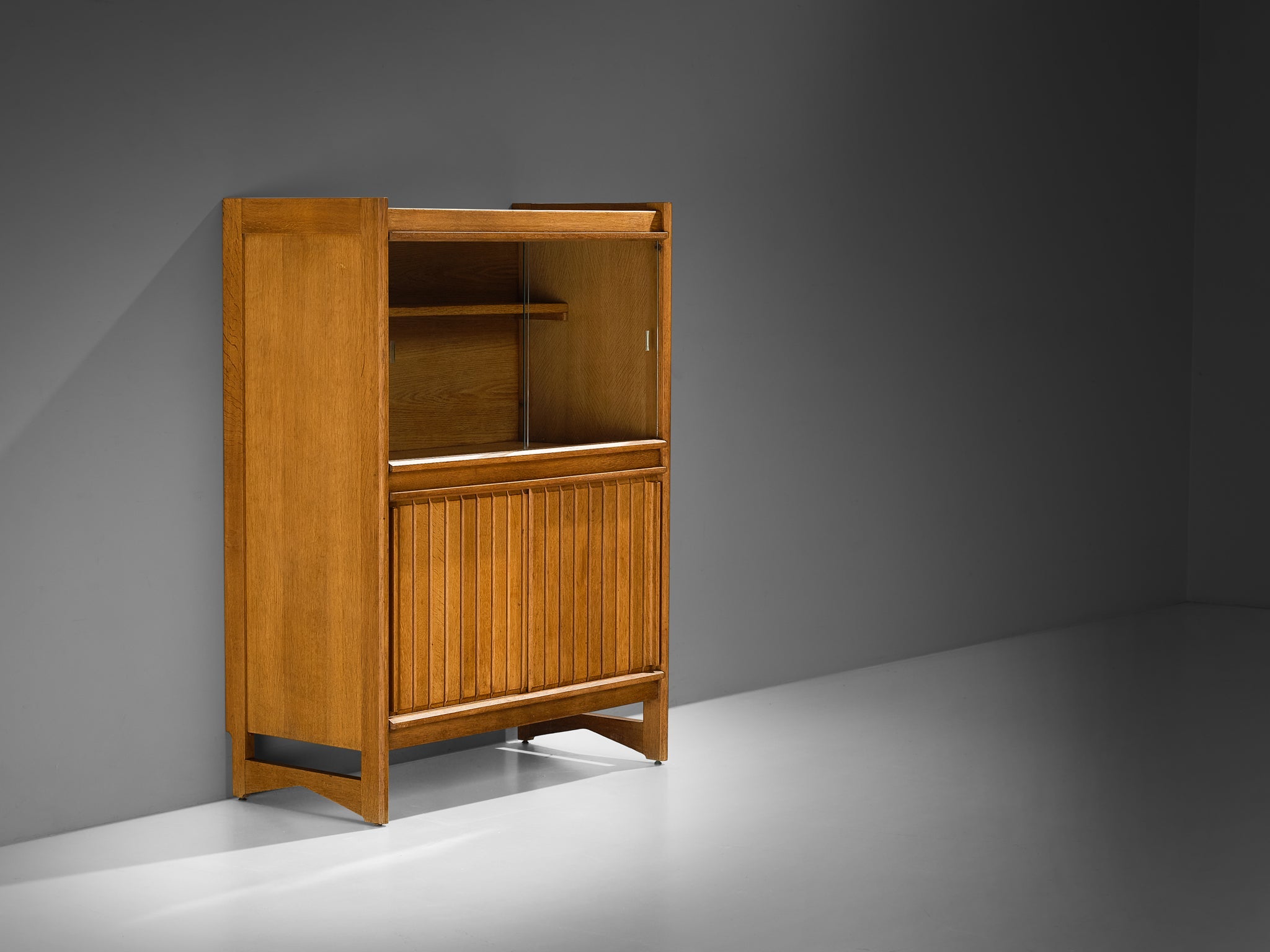 Guillerme & Chambron Cabinet in Solid Oak and Glass case pieces and storage cabinets Morentz