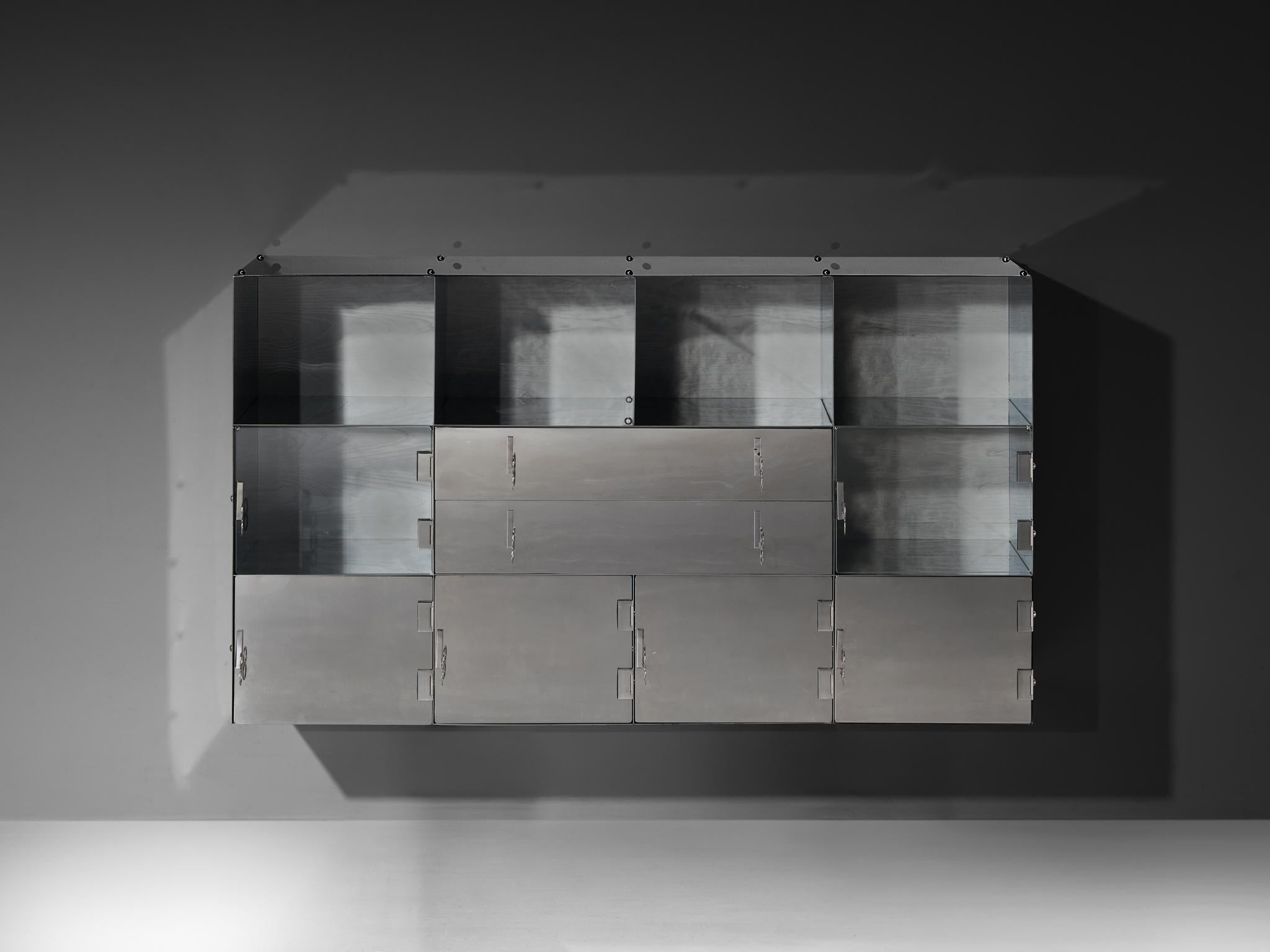 Vittorio Introini for Saporiti Mirrored Sideboard Polished Aluminum Glass case pieces and storage cabinets Morentz