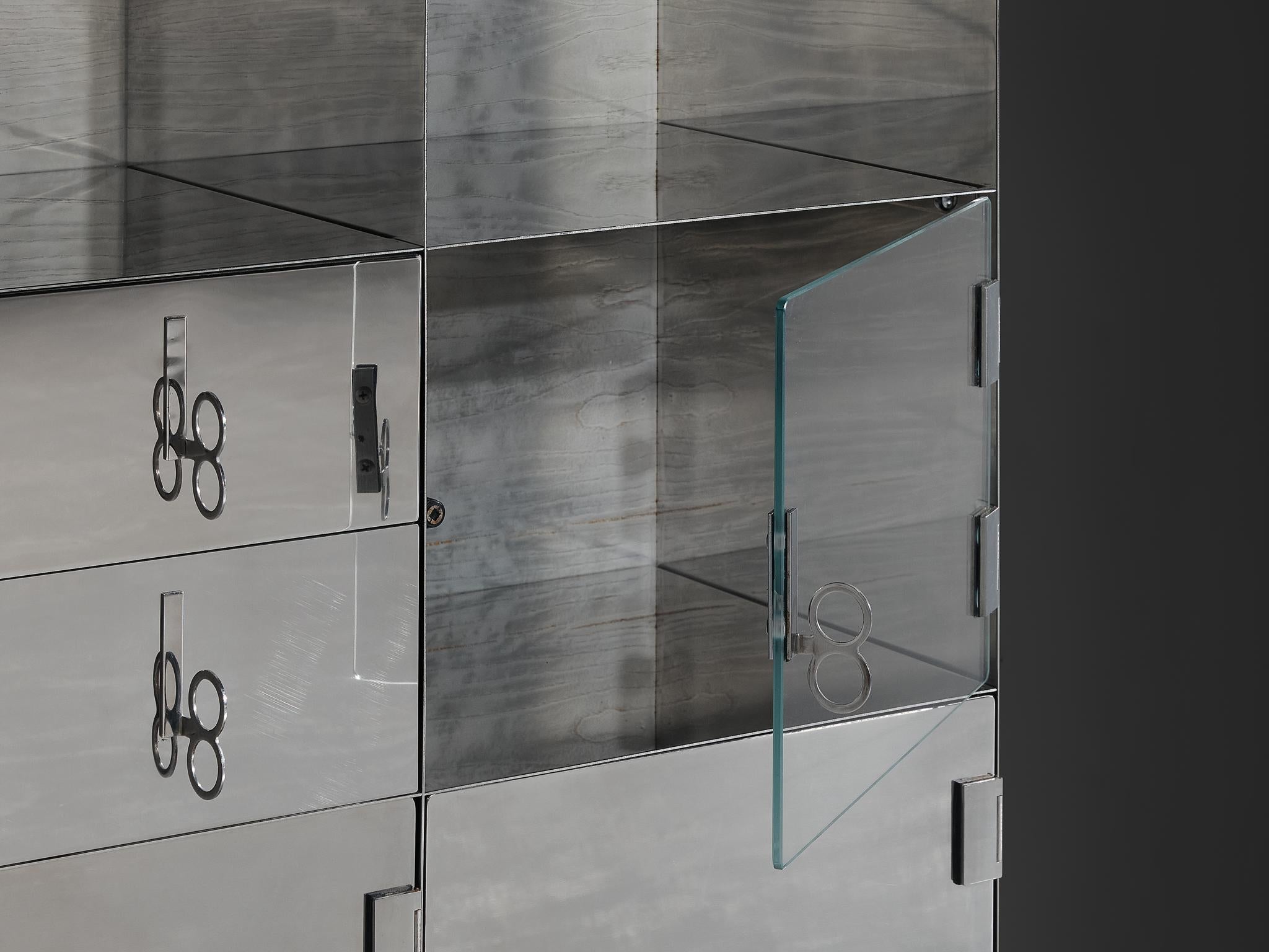 Vittorio Introini for Saporiti Mirrored Sideboard Polished Aluminum Glass case pieces and storage cabinets Morentz