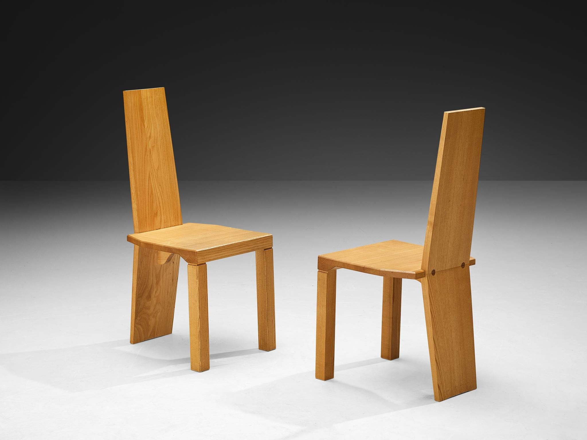 Pair of Post-Modern Dining Chairs in Solid Ash Wood seating Morentz