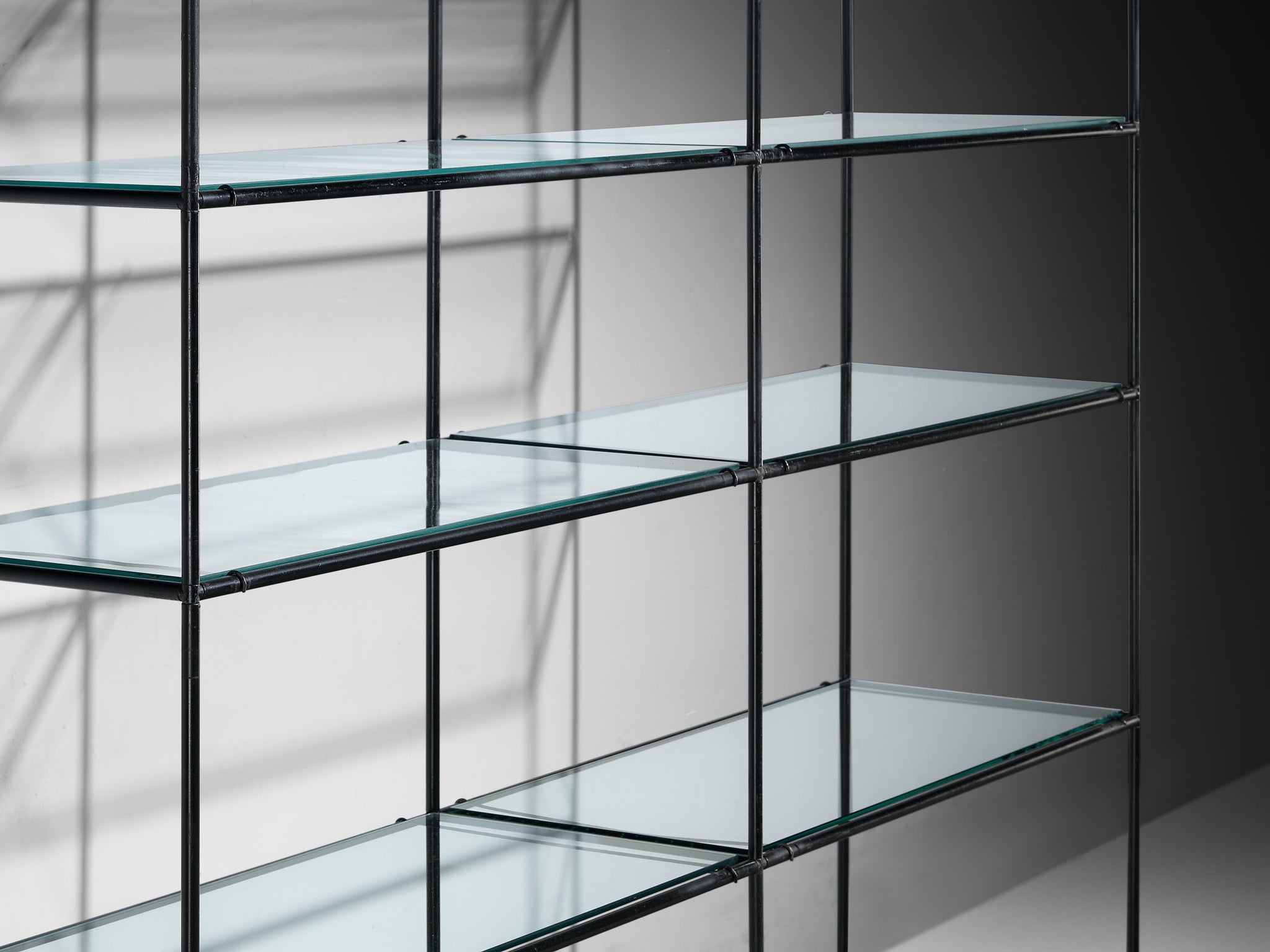 Poul Cadovius Wall Unit in Metal and Glass Case pieces and storage cabinets Morentz