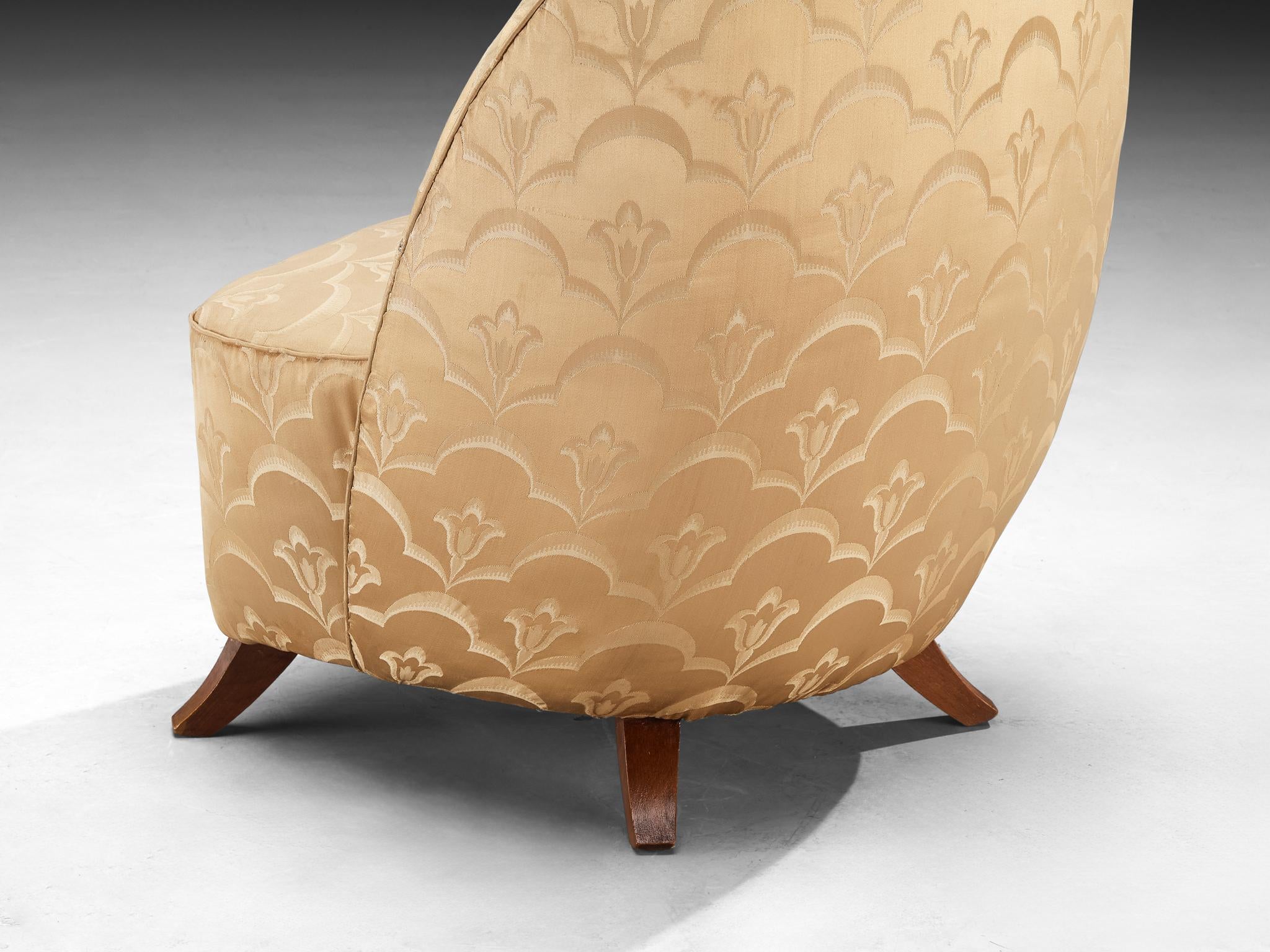 Italian Pair of Sculptural Lounge Chairs in Golden Damask Upholstery seating Morentz
