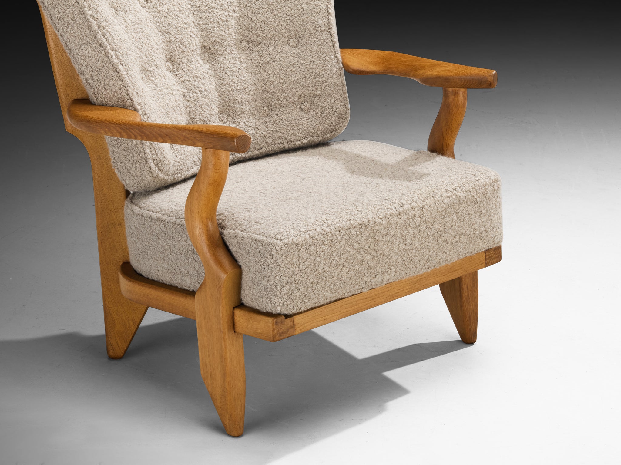 Guillerme & Chambron 'Petit Repos' Lounge Chair in Solid Oak and Bouclé Seating Morentz