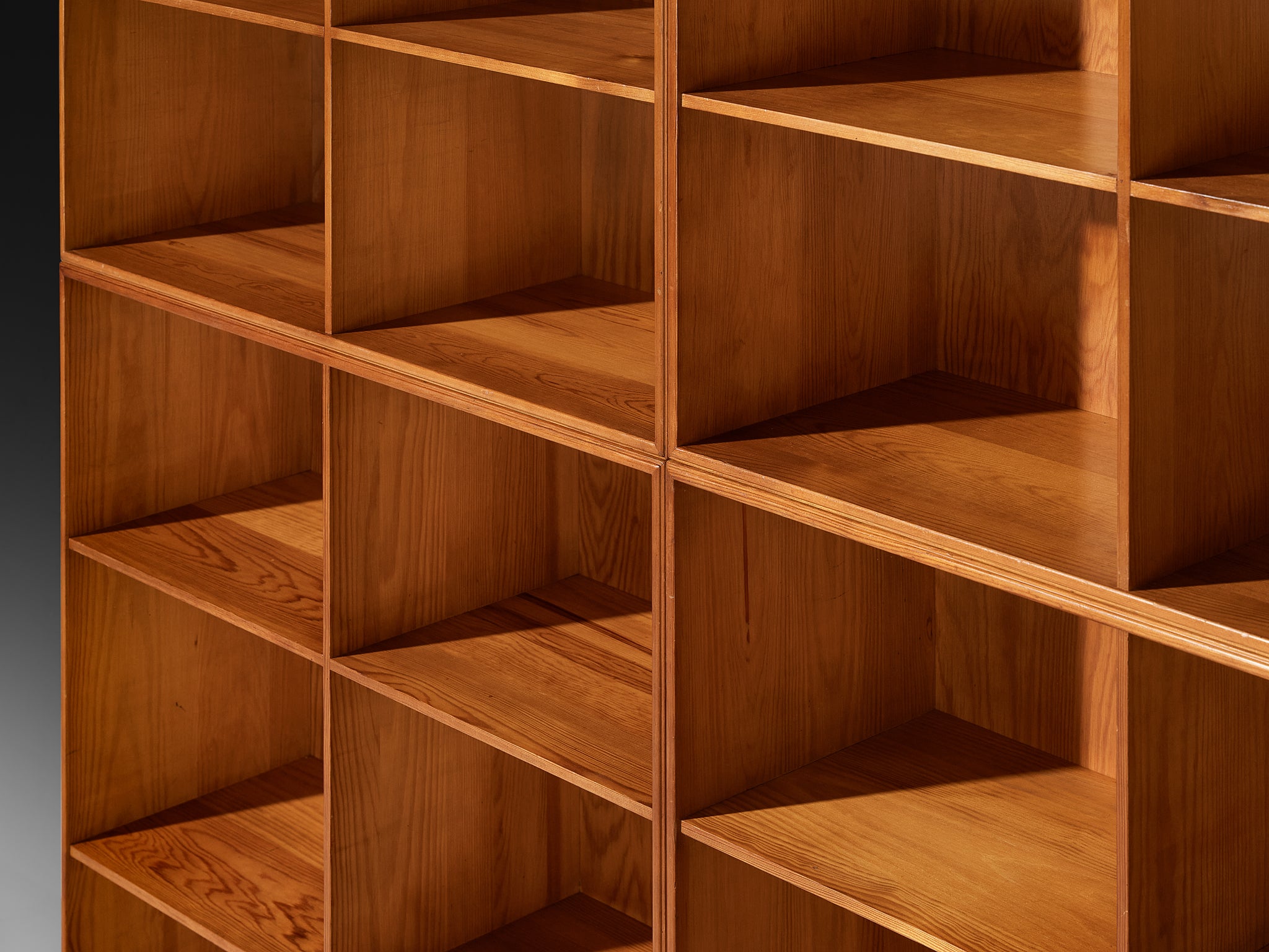 Mogens Koch for Rud Radmussen Modular Bookcase in Pine Case pieces and storage cabinets Morentz