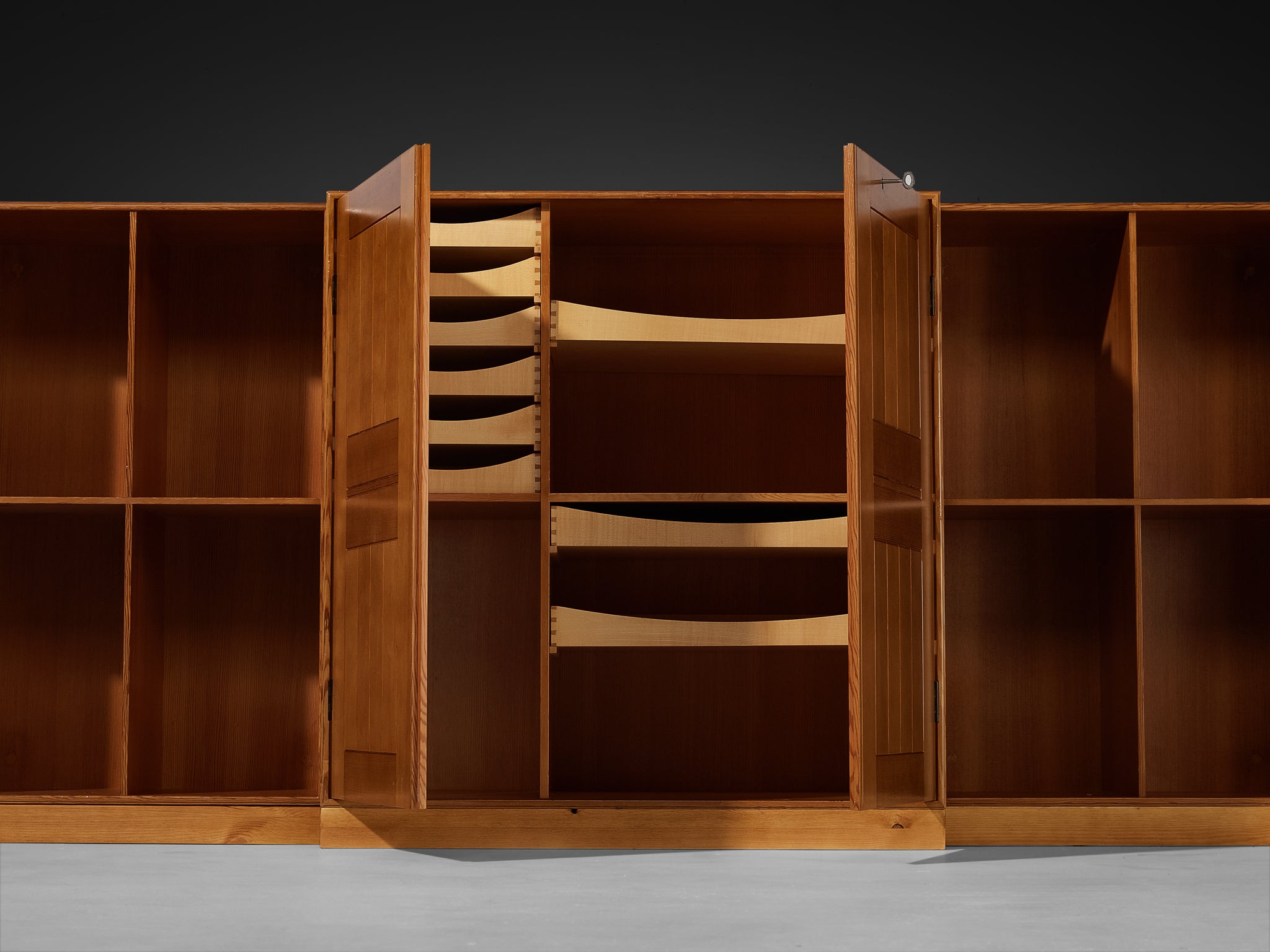 Mogens Koch for Rud Radmussen Modular Bookcase in Pine Case pieces and storage cabinets Morentz
