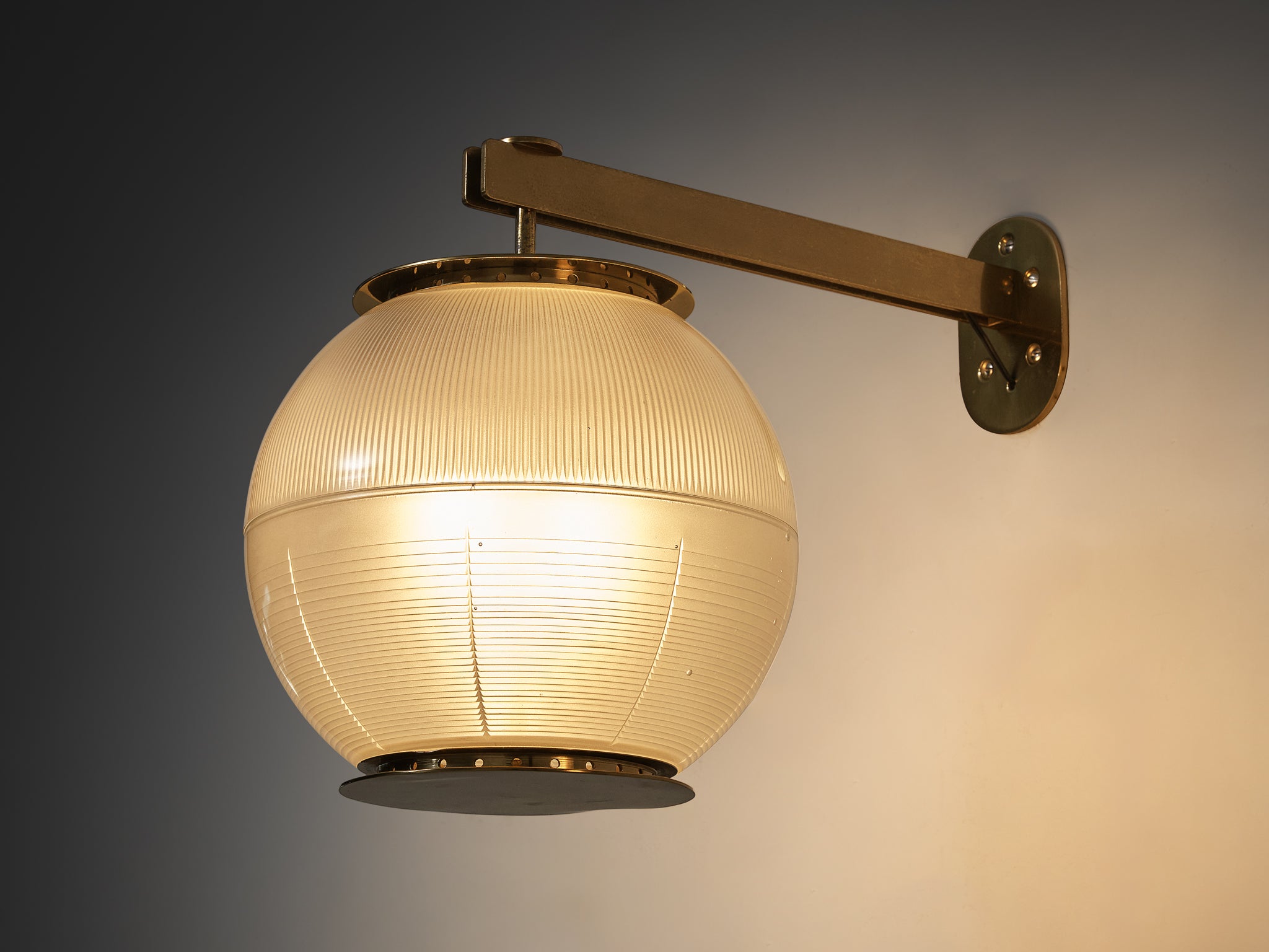 Ignazio Gardella for Azucena 'Doppio Vetro' Wall Light in Glass and Brass Lighting Morentz