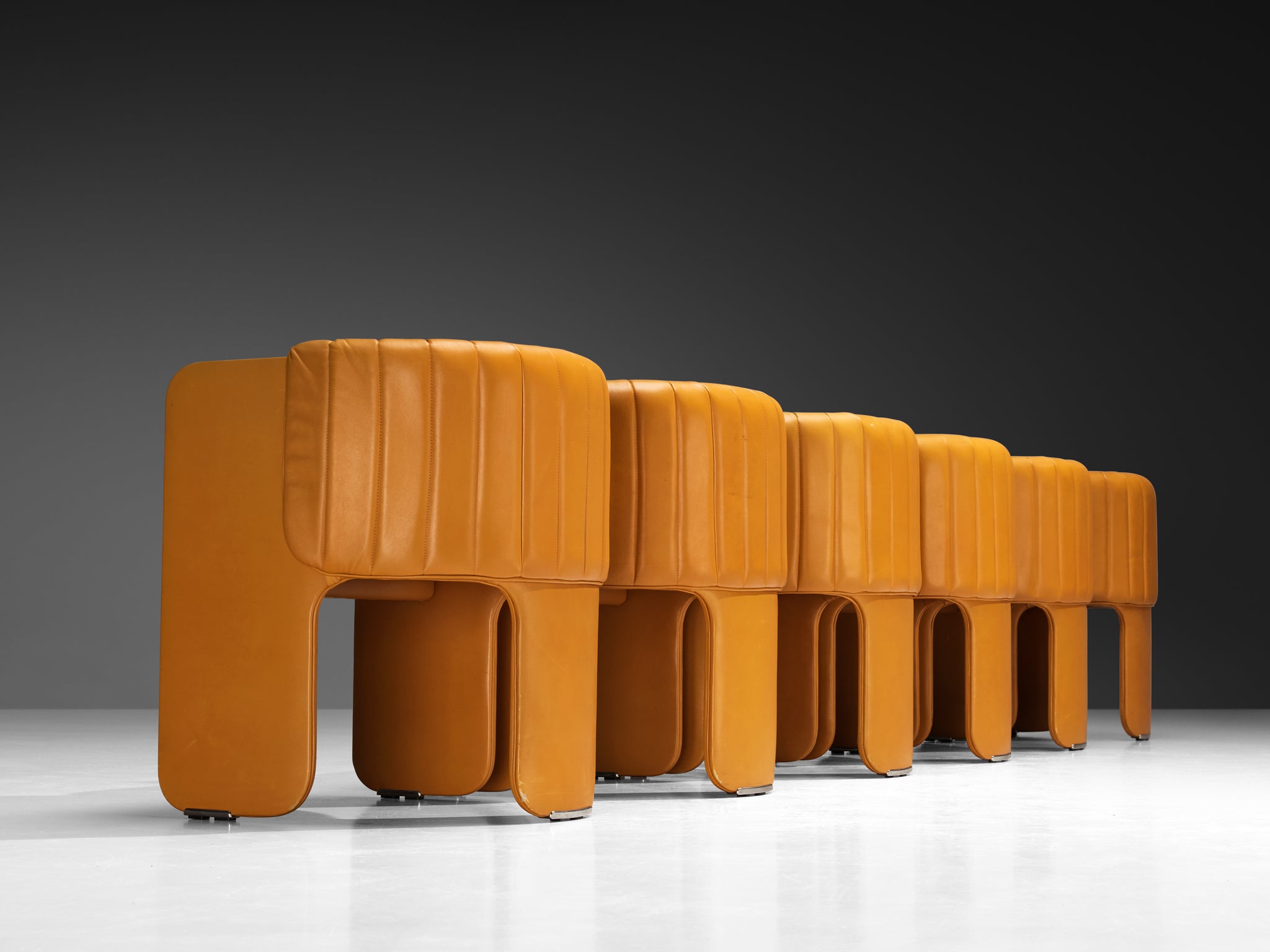 Luigi Massoni for Poltrona Frau Set of Six 'Dinette’ Armchairs in Orange Leather Seating Morentz