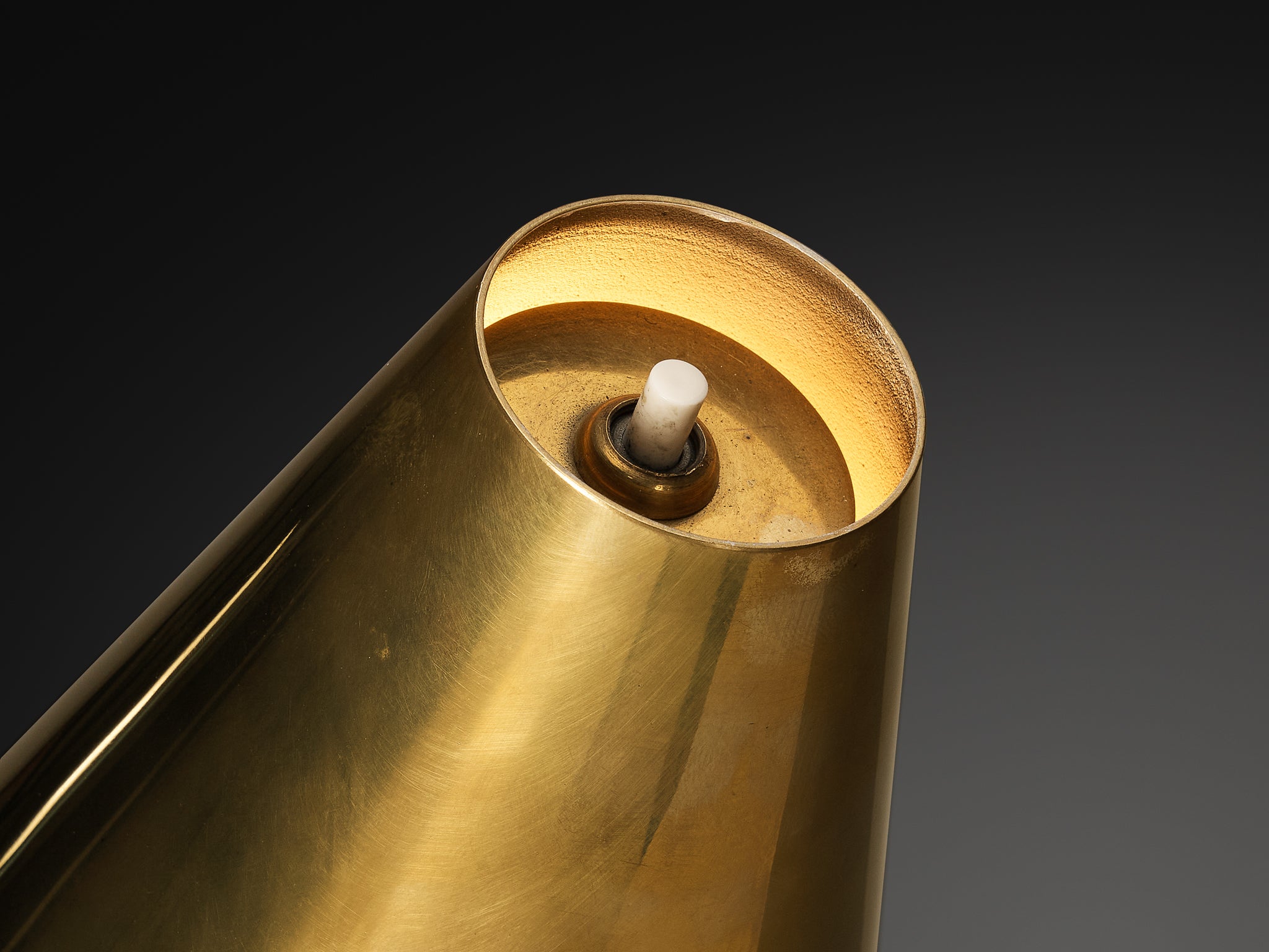Paavo Tynell for Taito Oy '9225' Table Lamps in Brass and Leather Lighting Morentz
