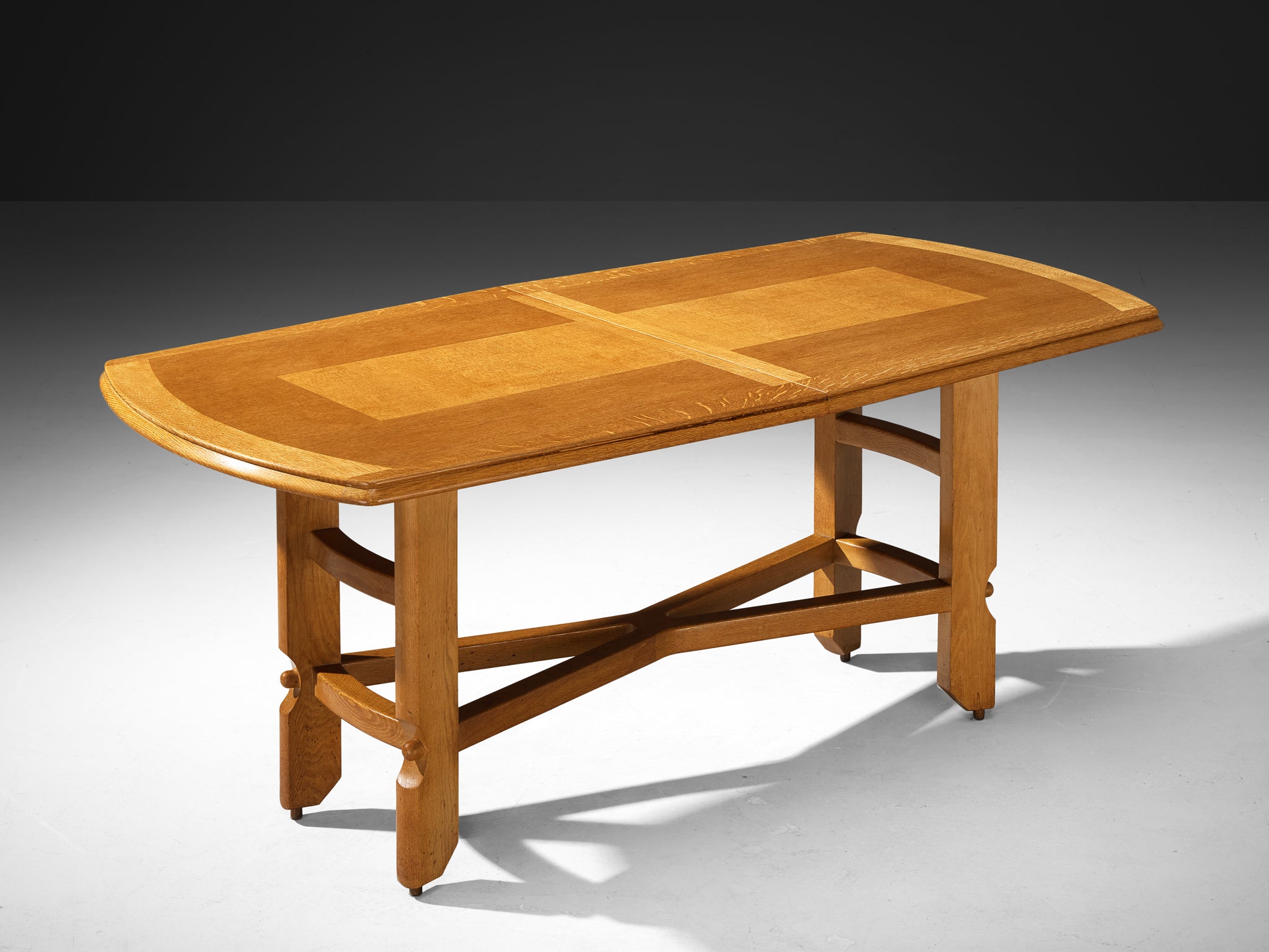 Guillerme & Chambron Extendable Dining Table in Solid Oak Tables Morentz