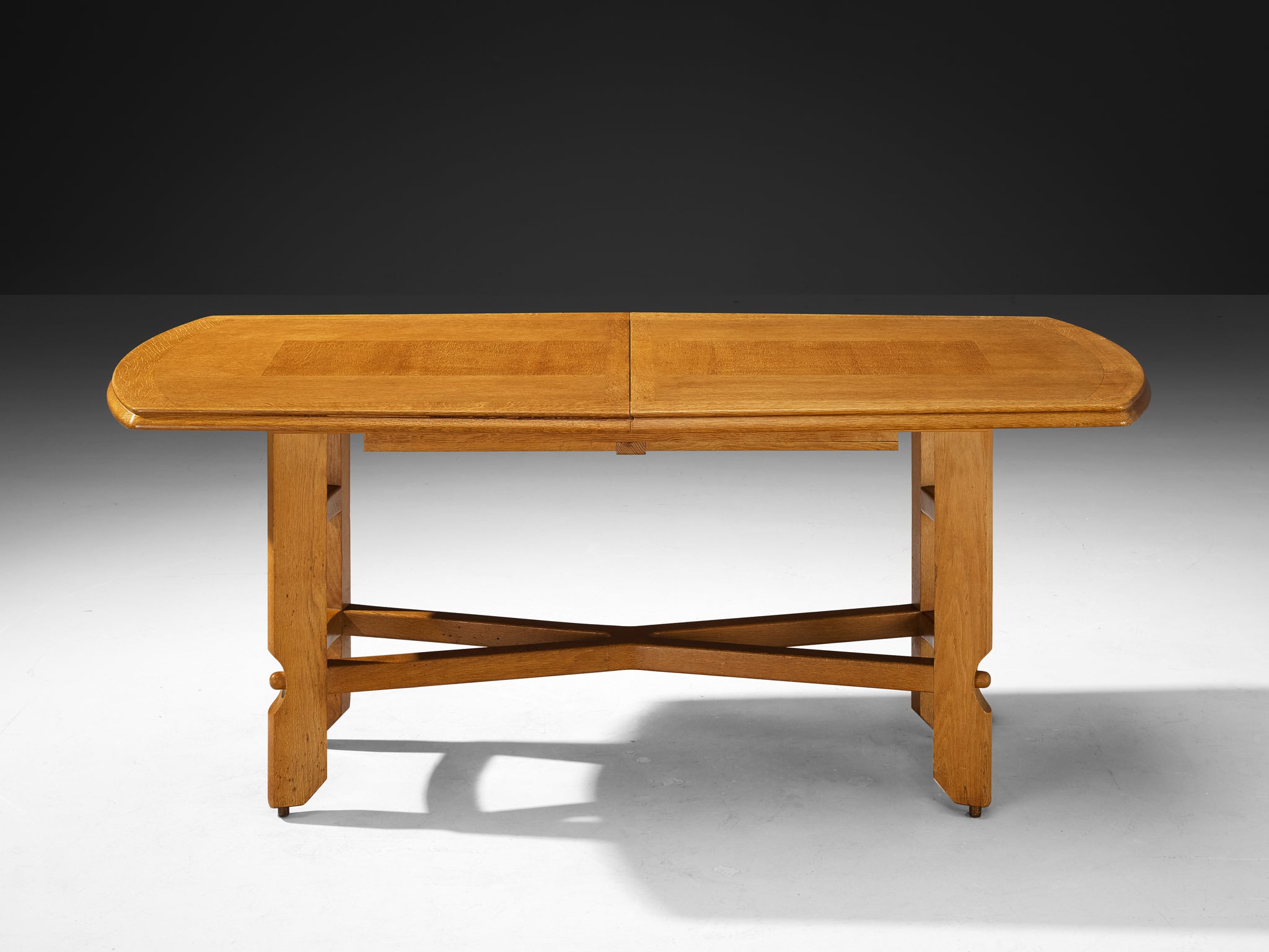 Guillerme & Chambron Extendable Dining Table in Solid Oak Tables Morentz
