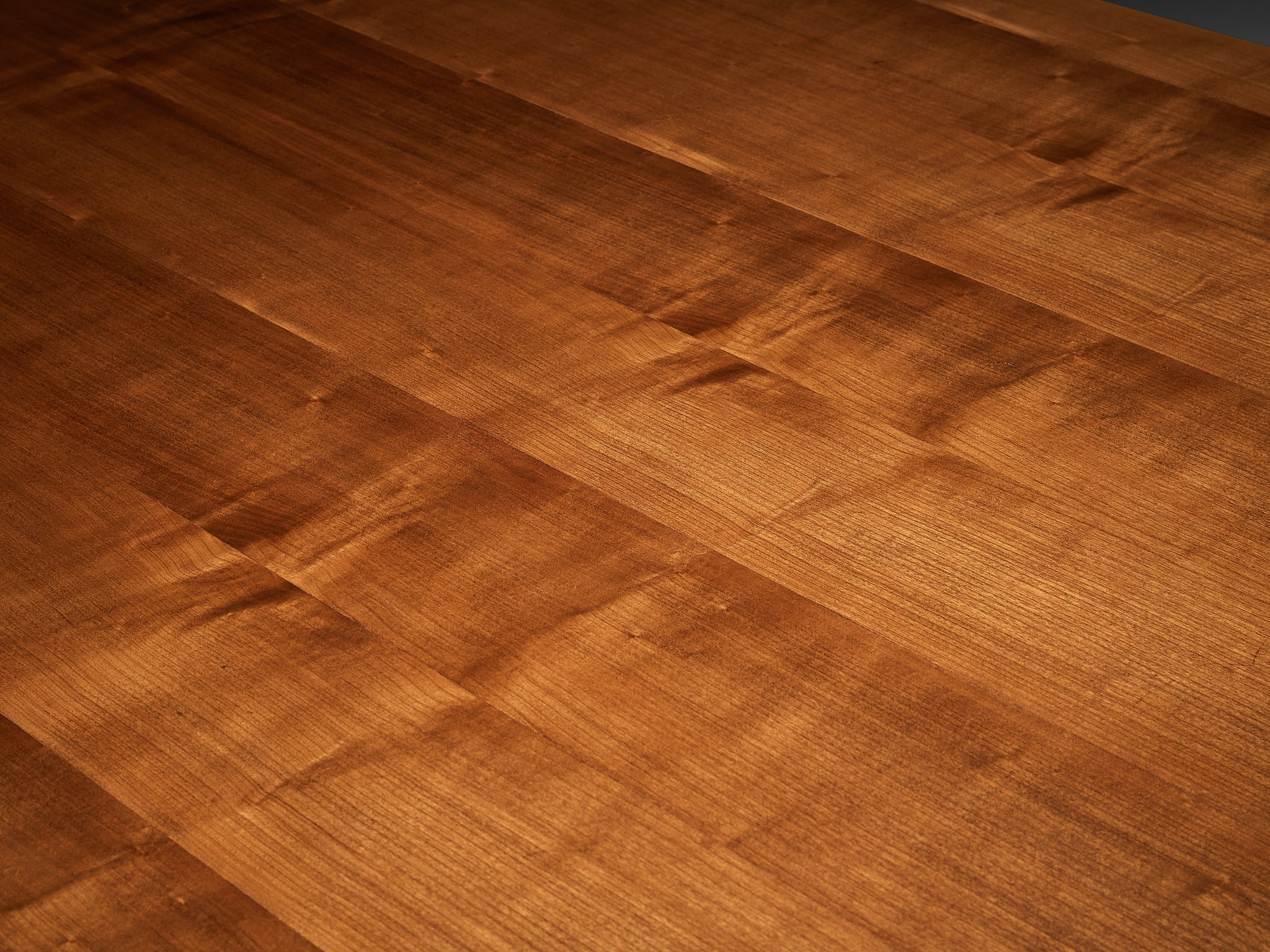 1940s Italian Oval-Shaped Art Deco Dining Table in Cherry and Brass Tables Morentz