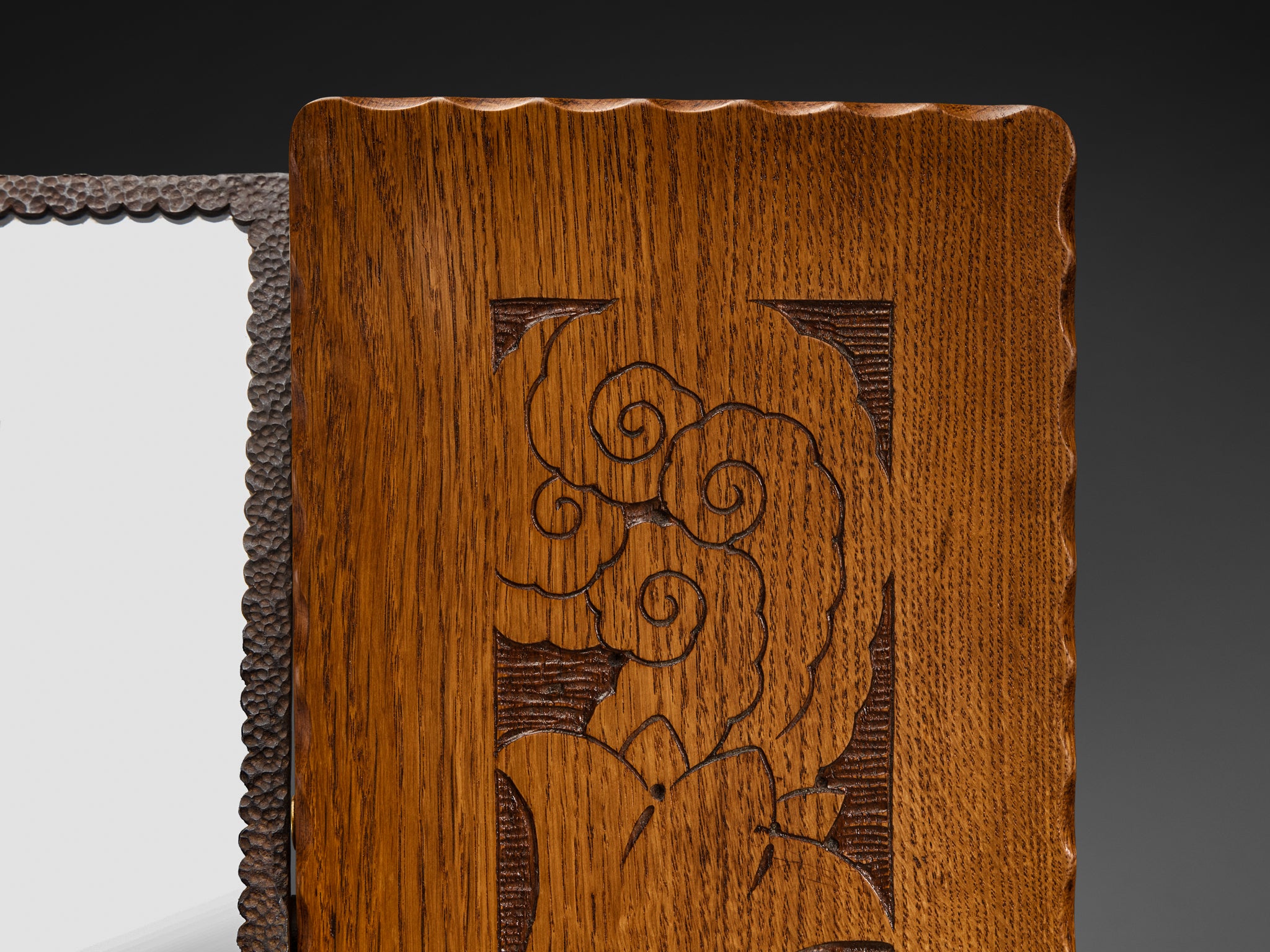 Gino Maggioni for Atelier di Varedo 1920s Vanity Table in Carved Oak Tables Morentz