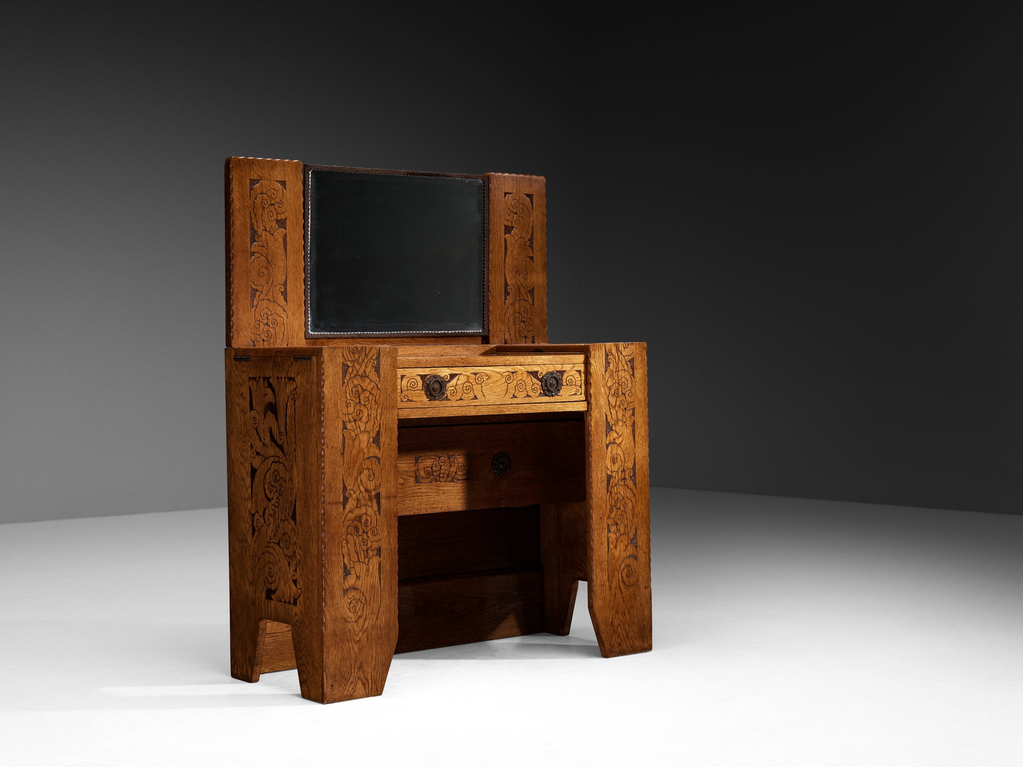 Gino Maggioni for Atelier di Varedo 1920s Vanity Table in Carved Oak Tables Morentz
