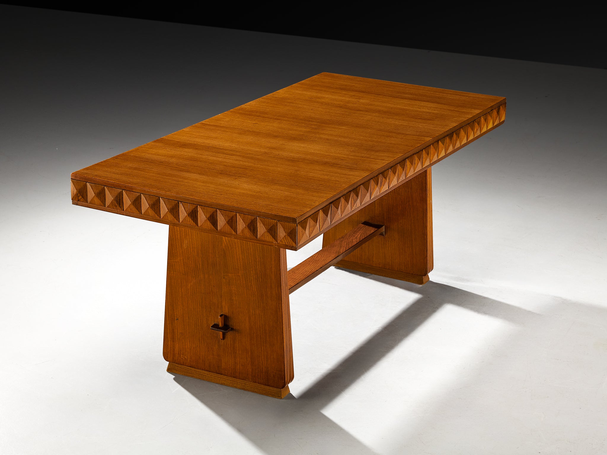 1940s Italian Dining Table in Chestnut with Diamond-Shaped Rim Tables Morentz