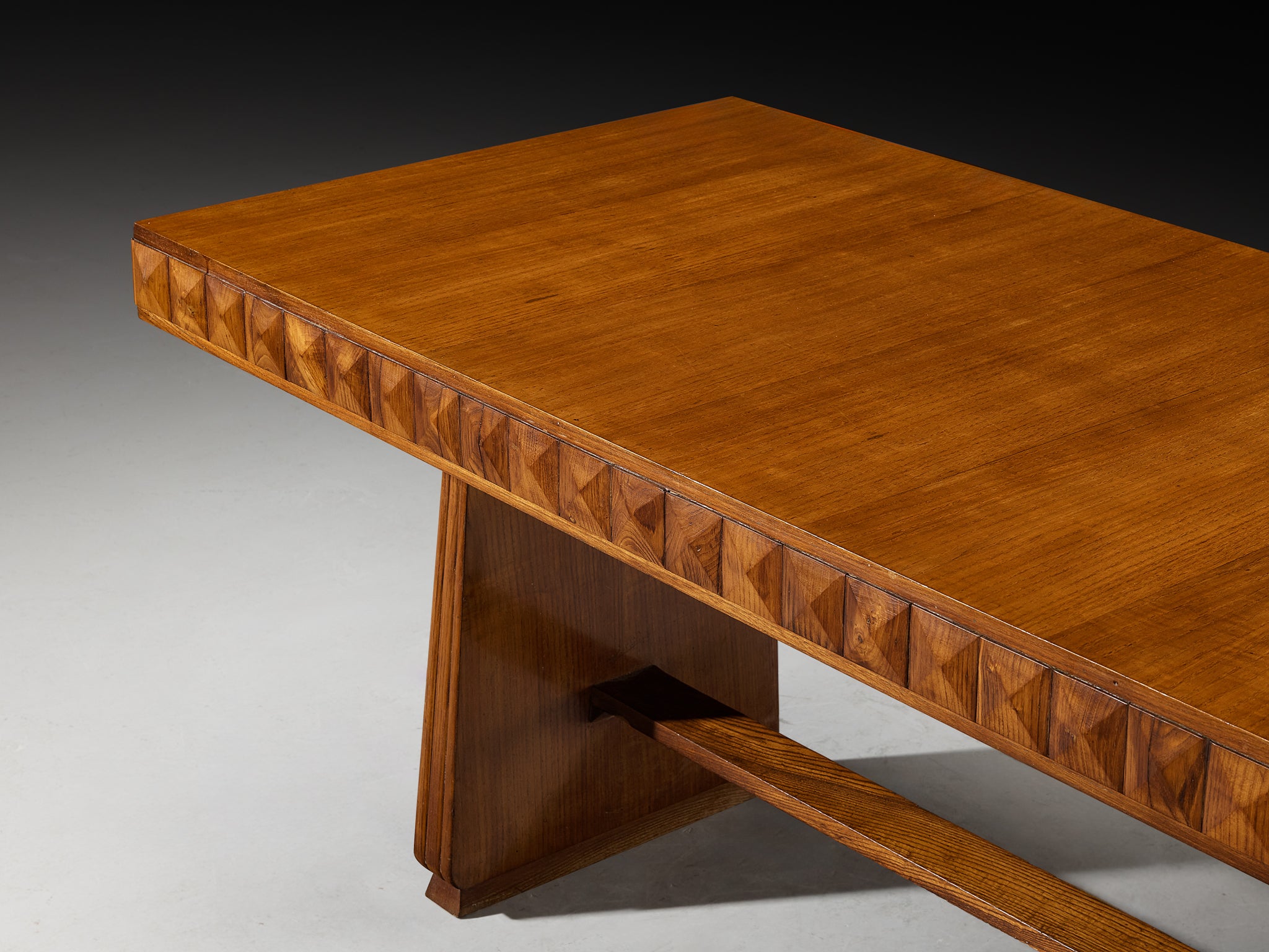 1940s Italian Dining Table in Chestnut with Diamond-Shaped Rim Tables Morentz